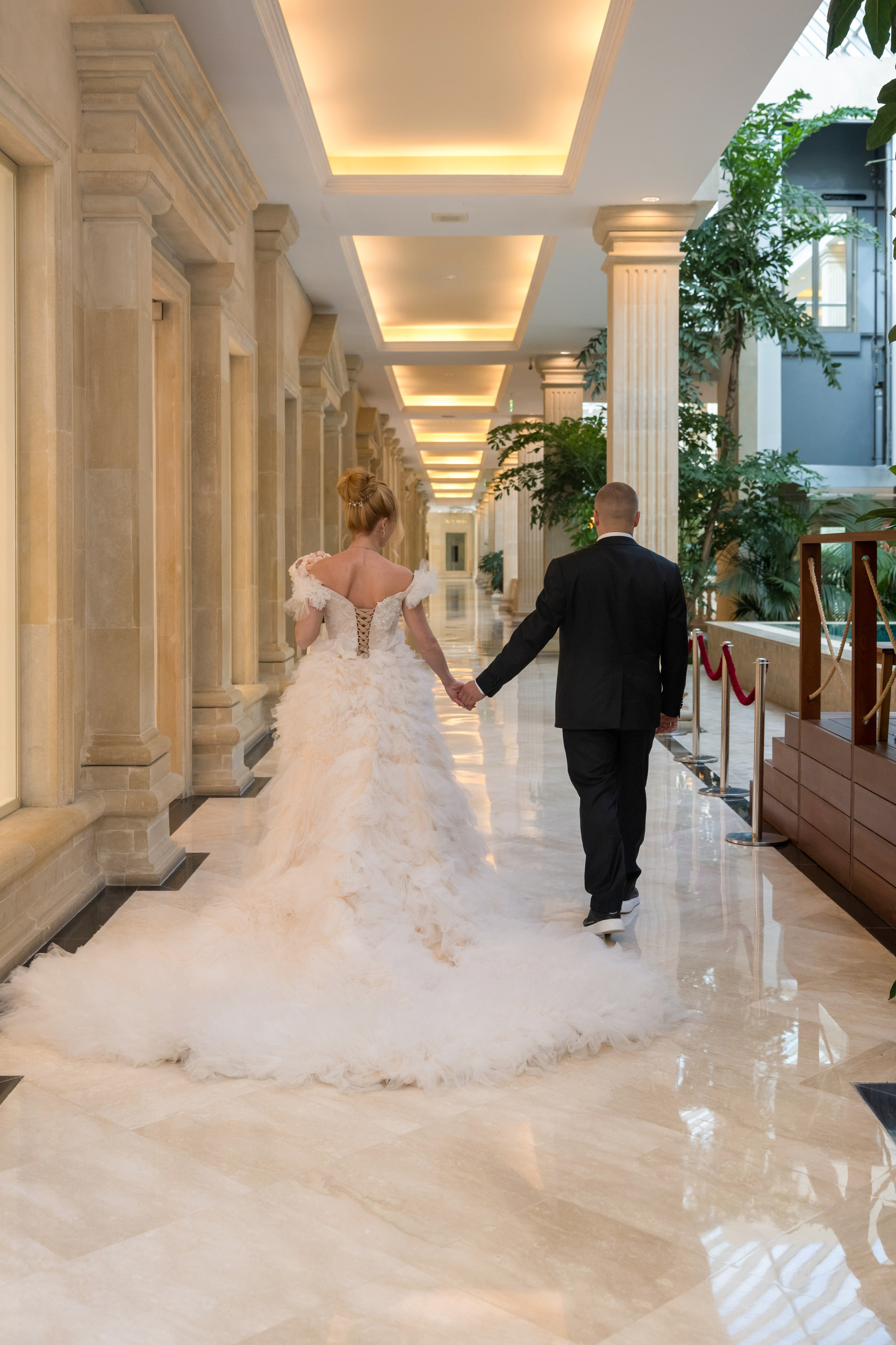 Виктор & Кристина. Семейный и контент фотограф в Москве Alira