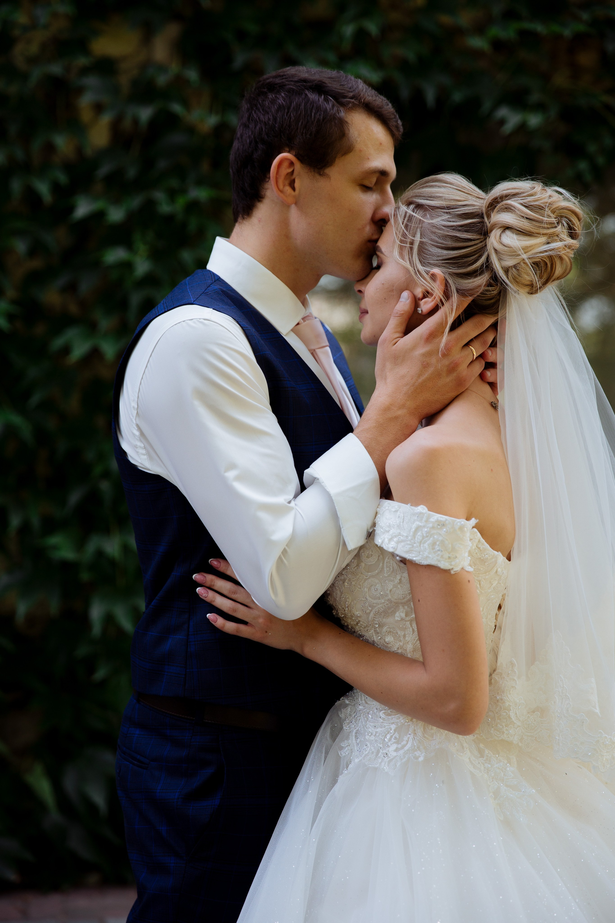 A | A. Свадебный фотограф Ростов-на-Дону Алла Белова