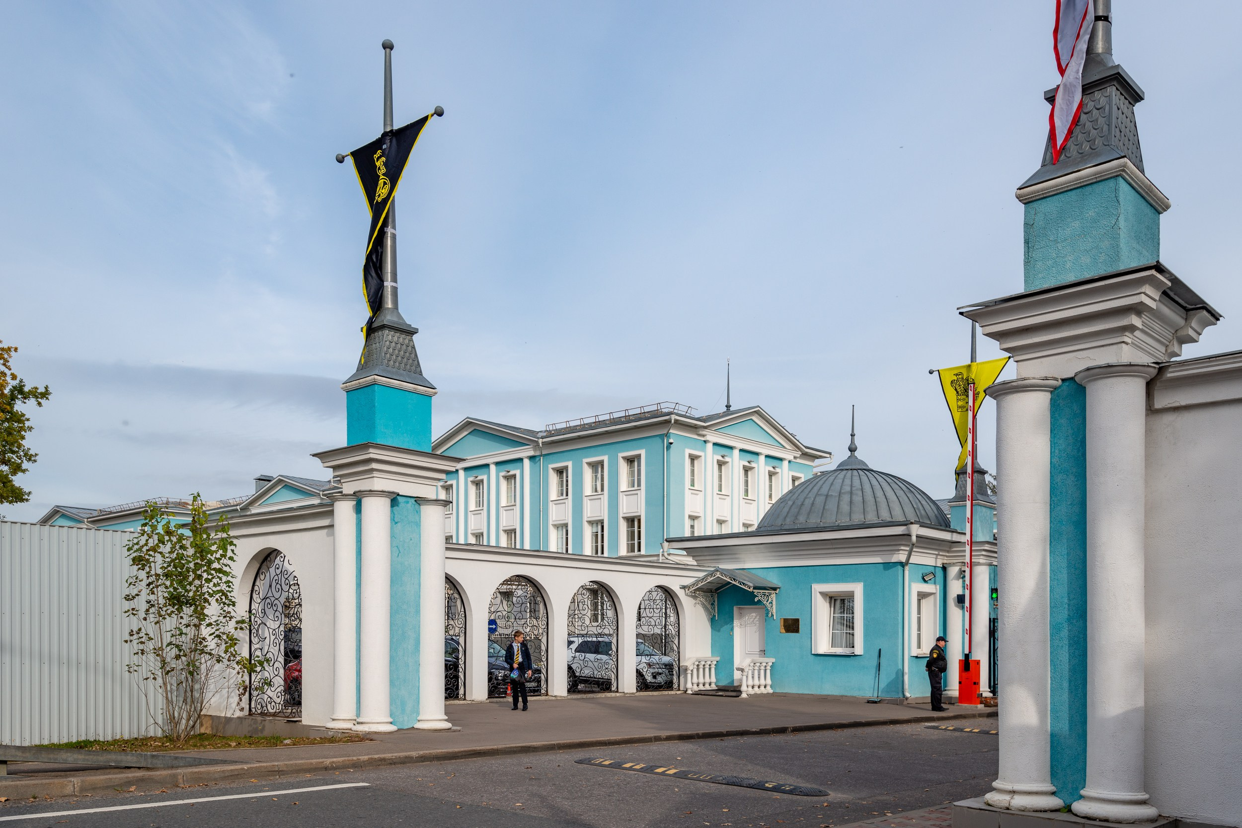 MR Group. Окружение. Коммерческая фотосъёмка городской среды, архитектуры и производственных объектов