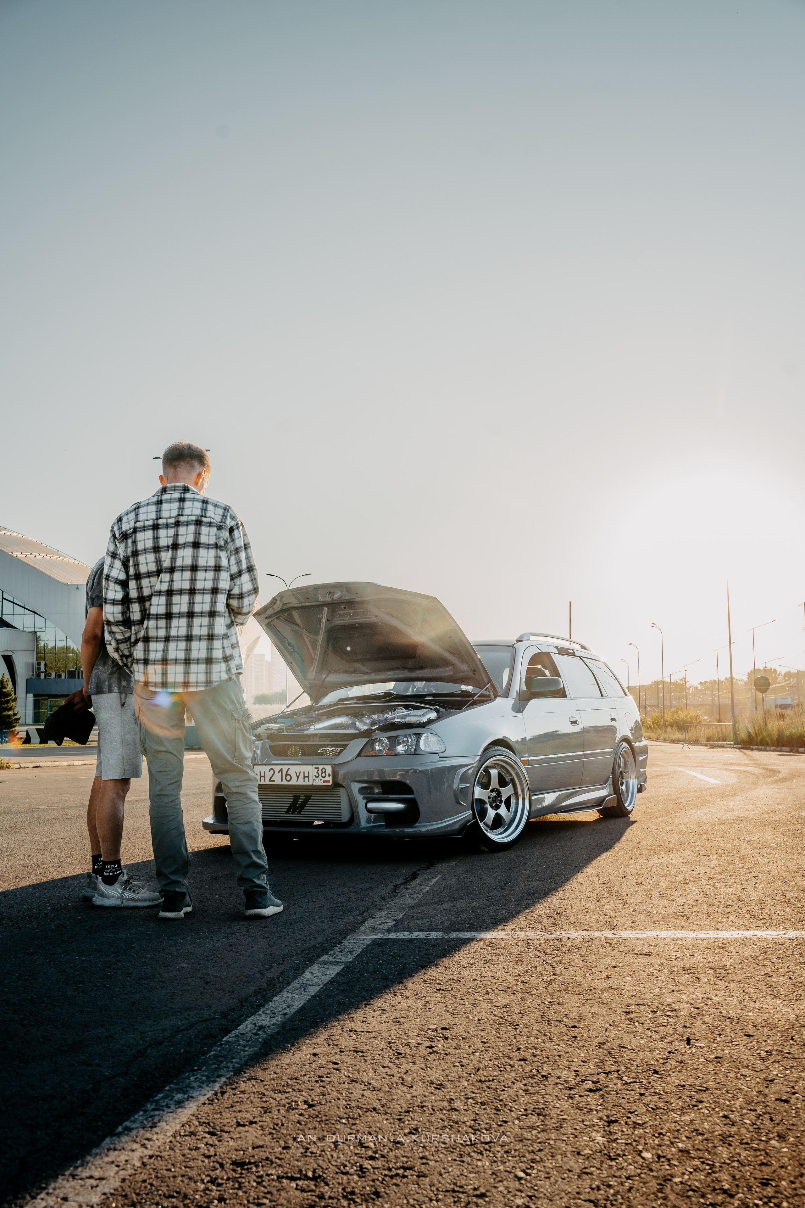 Toyota Caldina — 25'. Фотограф, видеограф и пилот дрона на Байкале