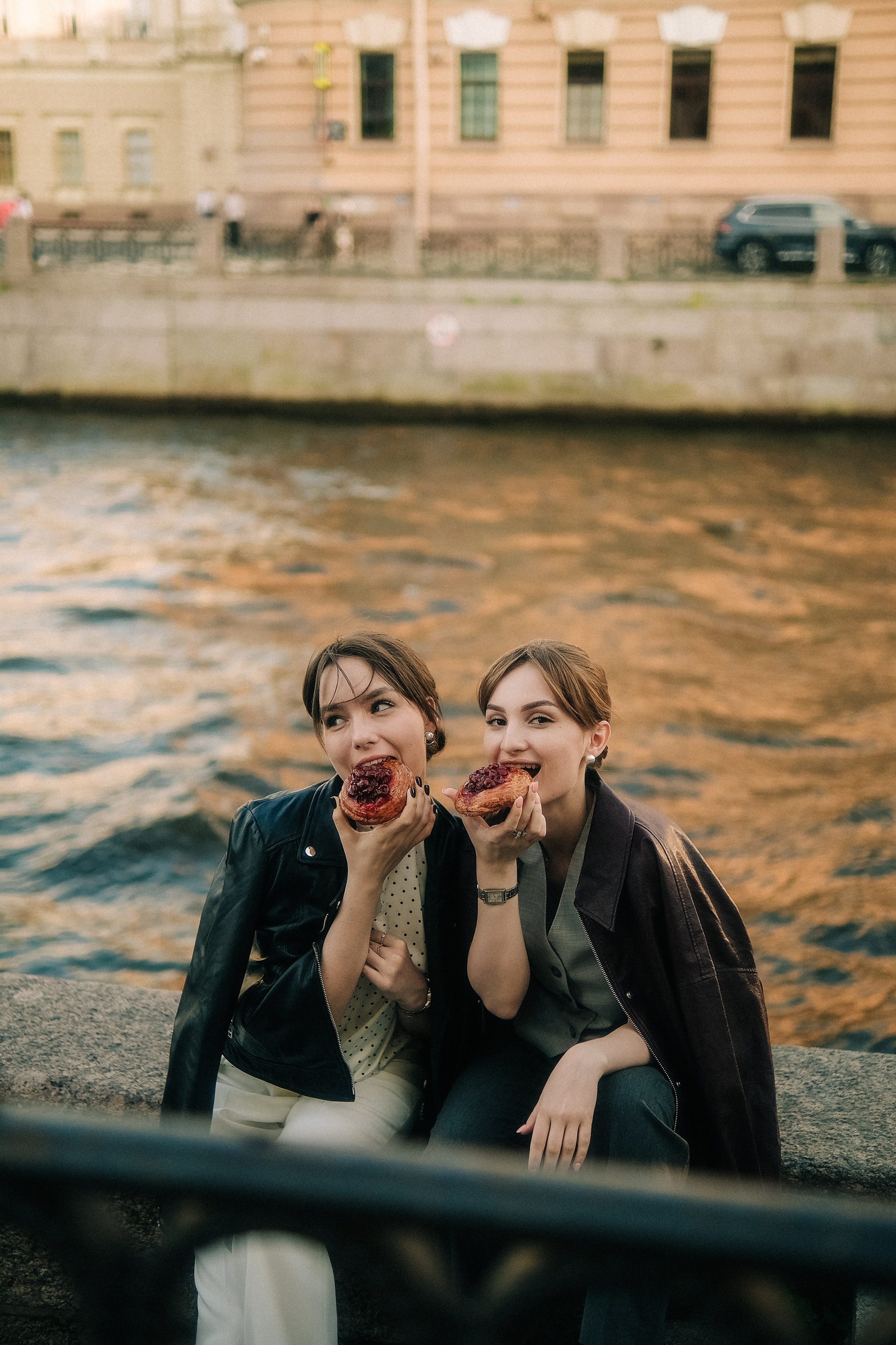 Света & Даша. Phdkvmr.ru