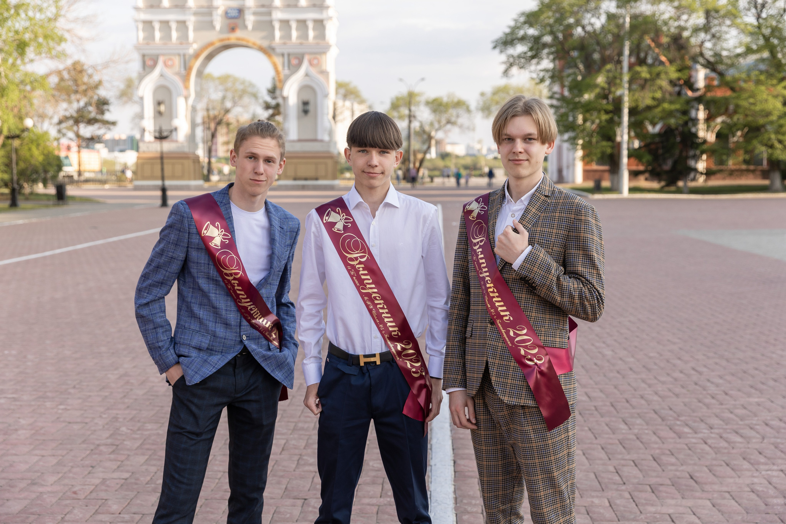Выездная съёмка «Последний звонок». Семейный, детский, школьный фотограф в Благовещенске Яна Белоусова