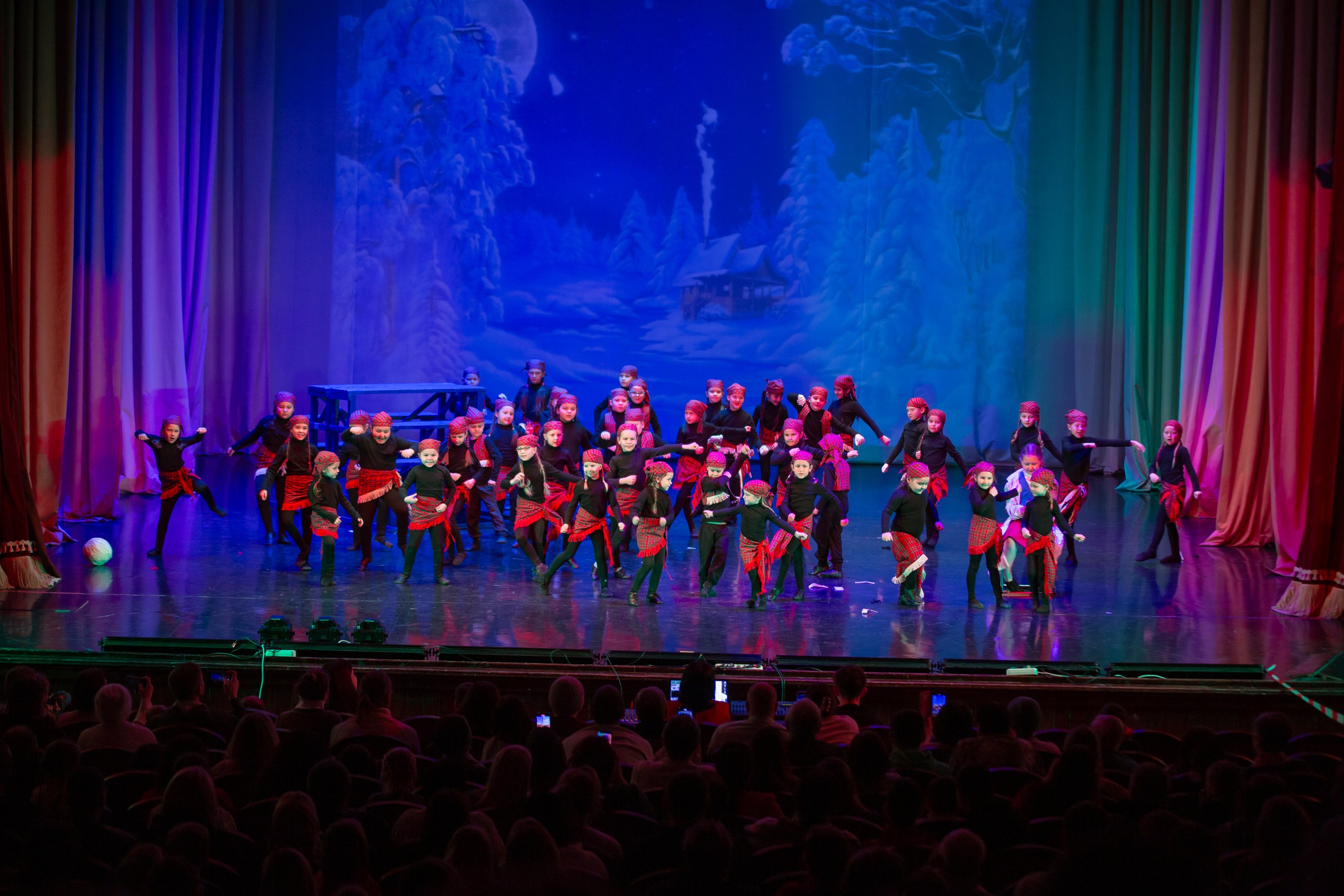 ТС Фантазия — «Снежная королева». Профессиональный фотограф в Мценске и Орловской области