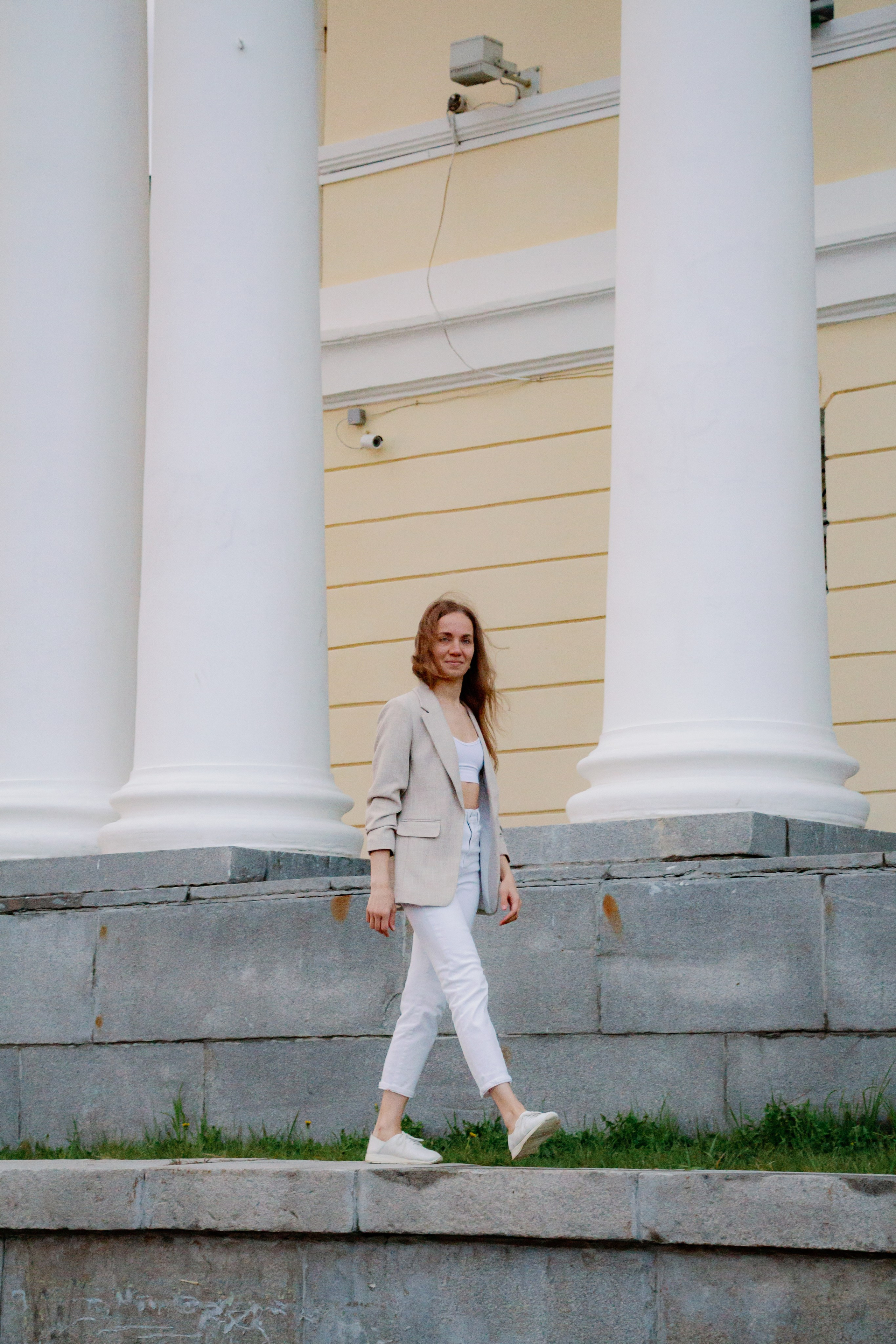 Фотосессия с цветущими яблонями, Екатеринбург. Фотопрогулка. Фотограф в Екатеринбурге Пойгина Елена