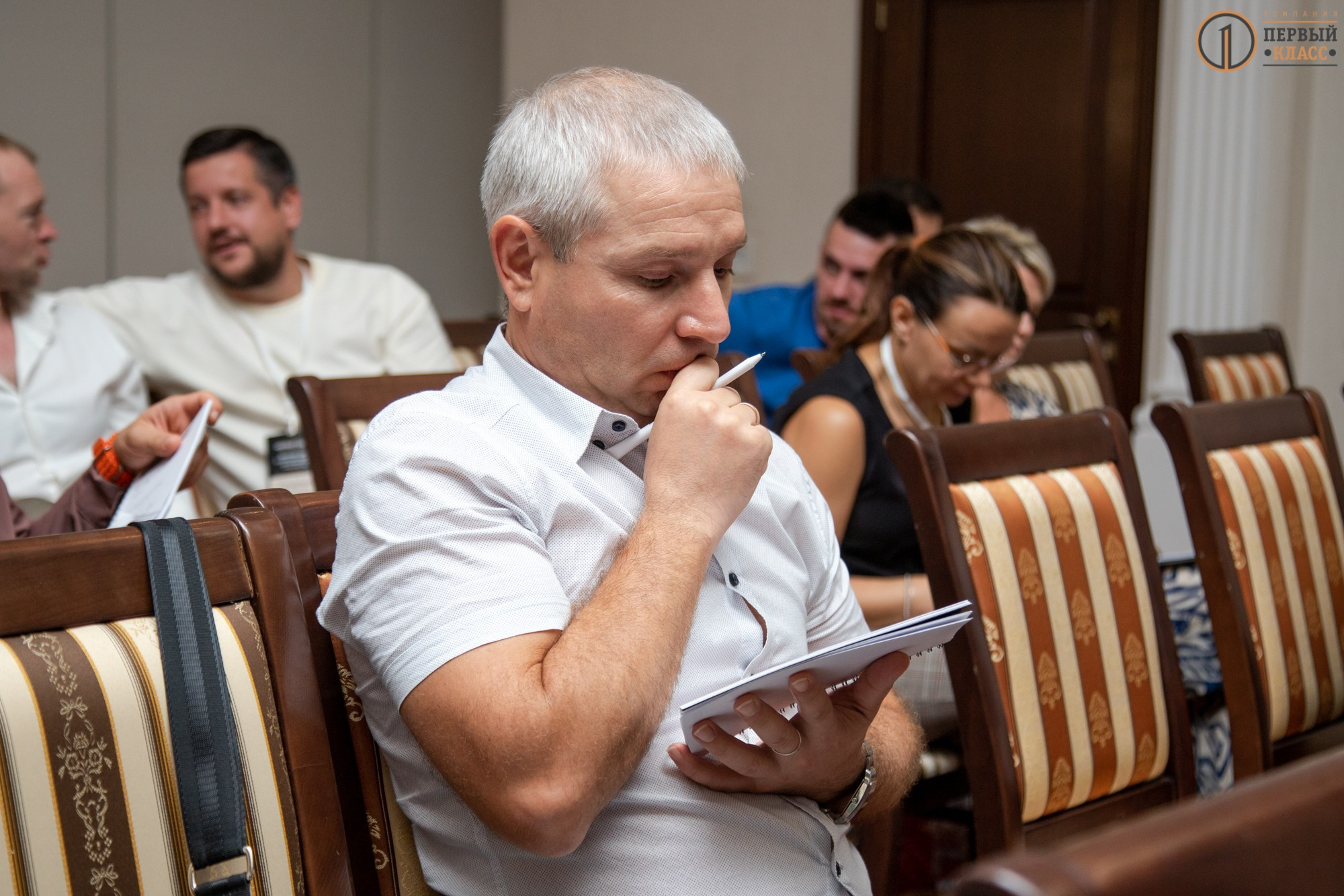 Семинар Игоря Манна 11.09.2024. Репортажный, промышленный и маркетплейс-фотограф Дмитрий Чернат