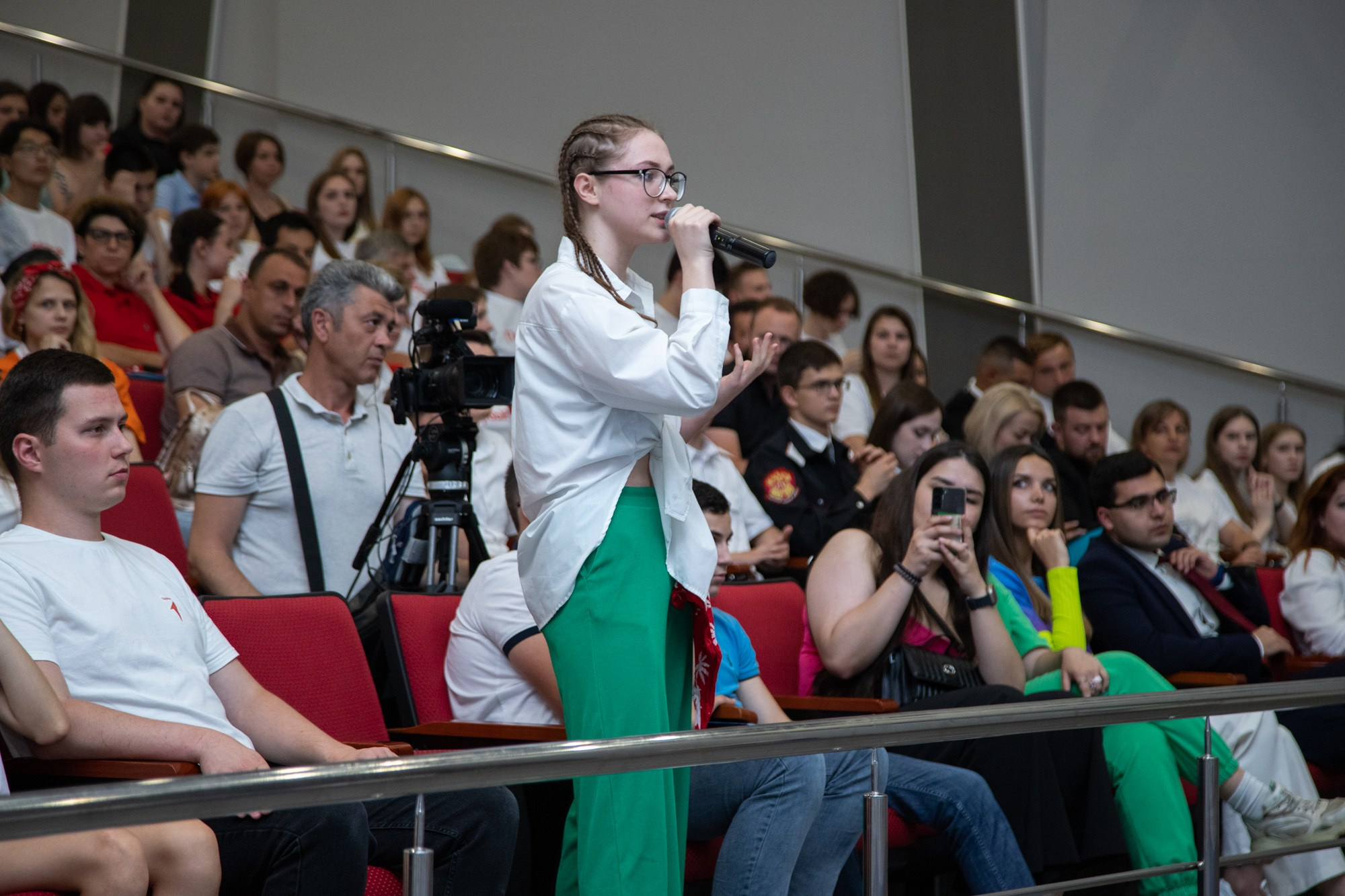 Краевой День молодёжи в Краснодаре 2023. Репортажный, промышленный и маркетплейс-фотограф Дмитрий Чернат