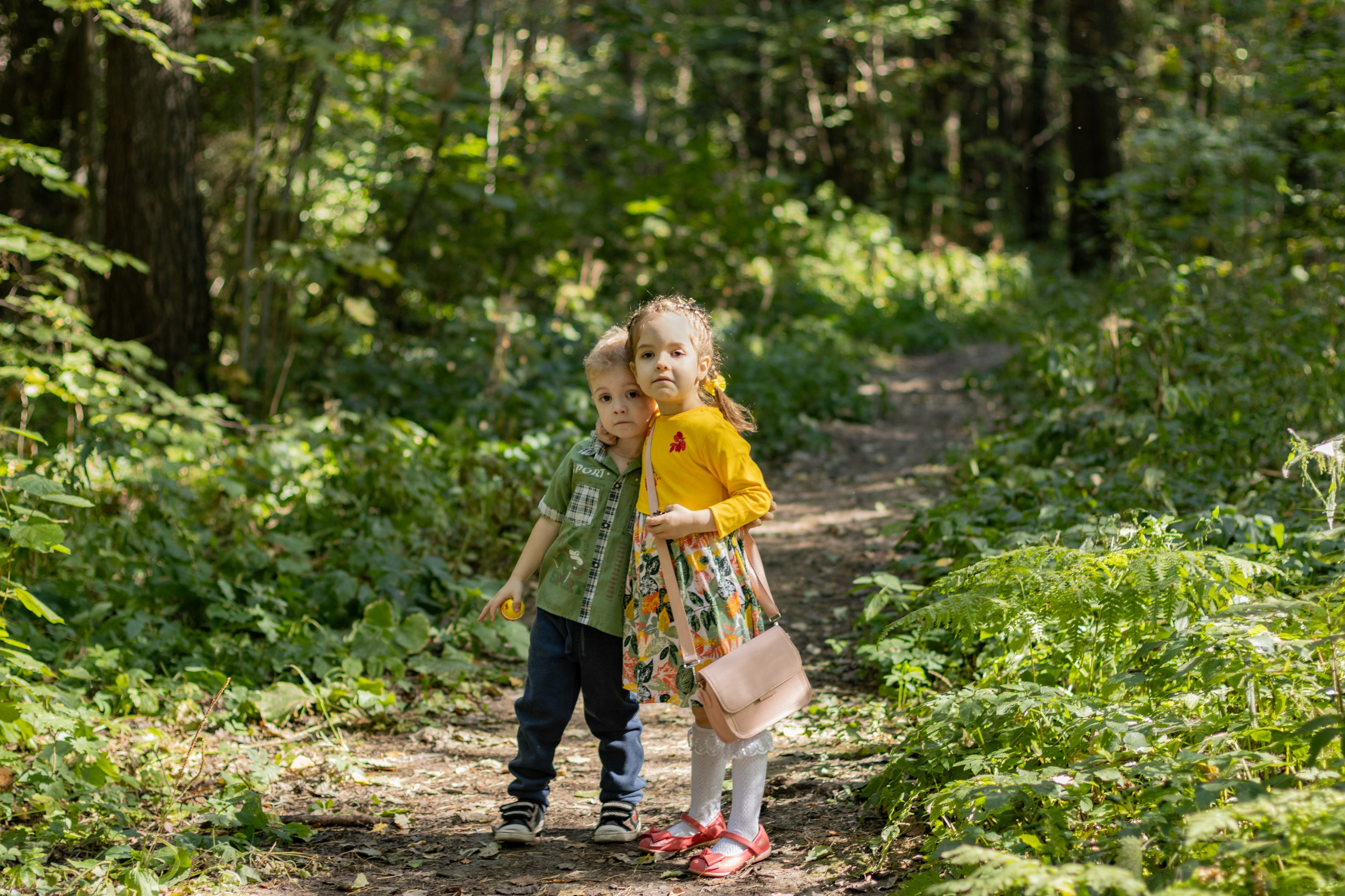 Саша и Маша лесная прогулка. Главная