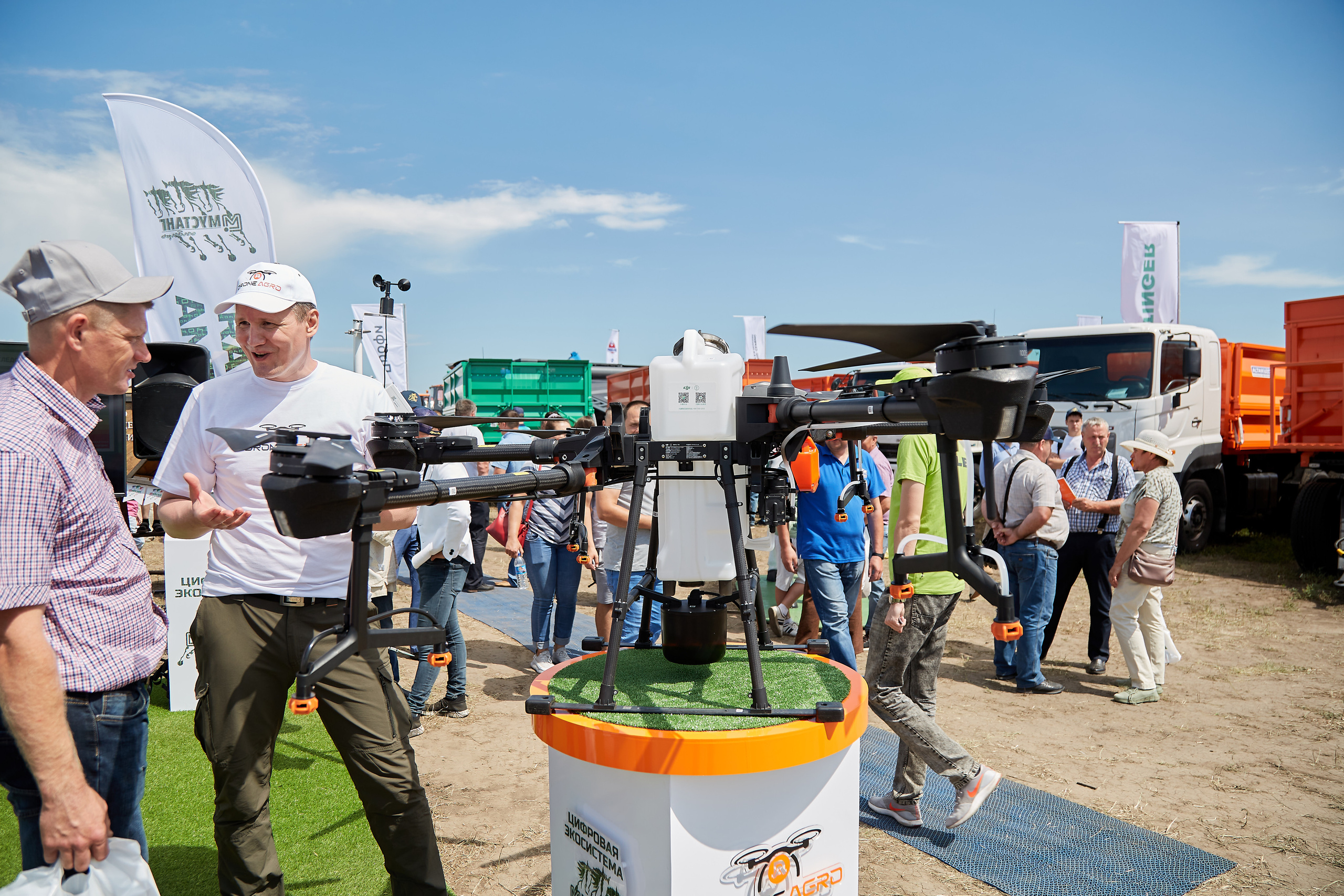 День Сибирского поля (АПК-Интех). Фотограф Барнаул Фатыхов Тимур