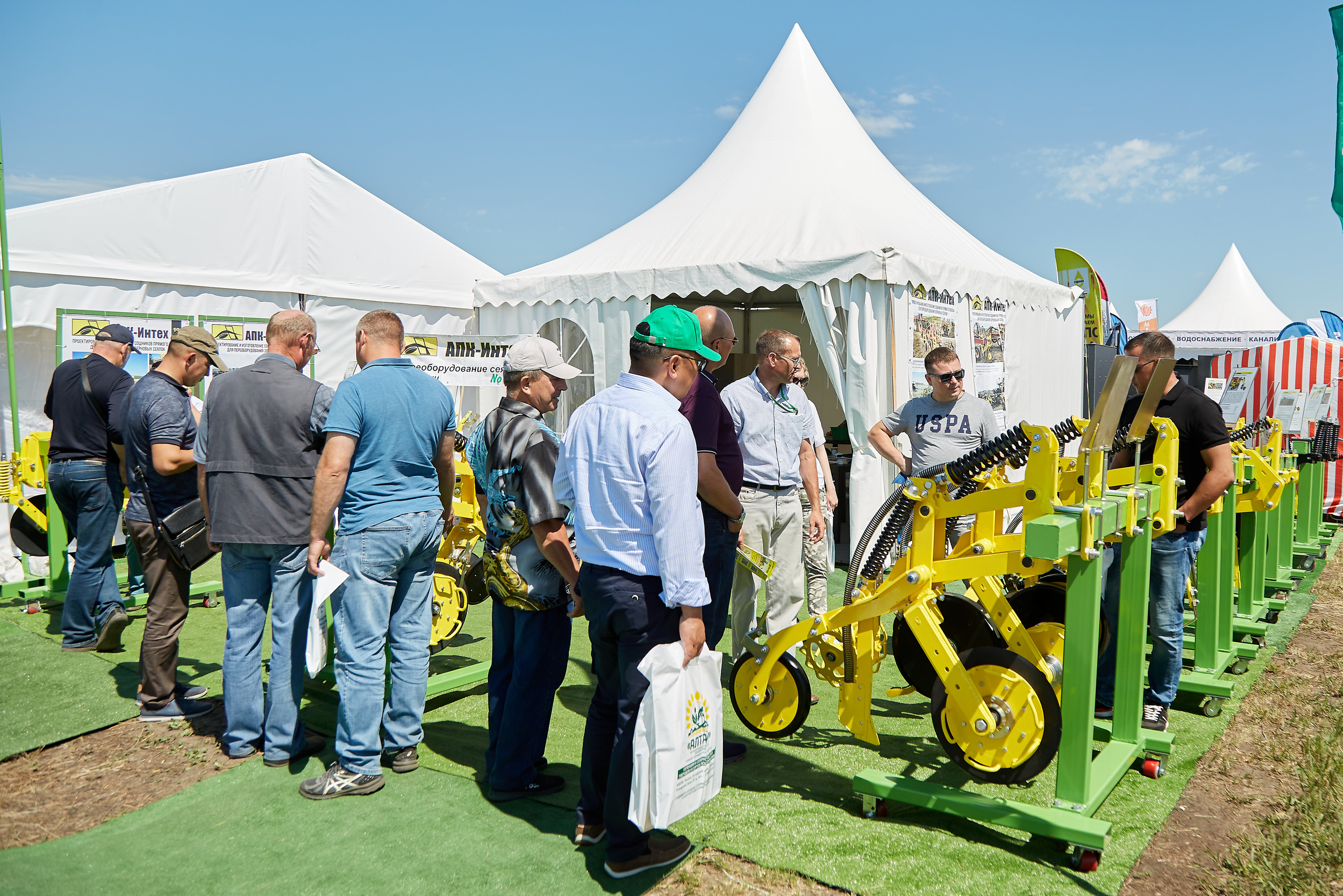 День Сибирского поля (АПК-Интех). Фотограф Барнаул Фатыхов Тимур