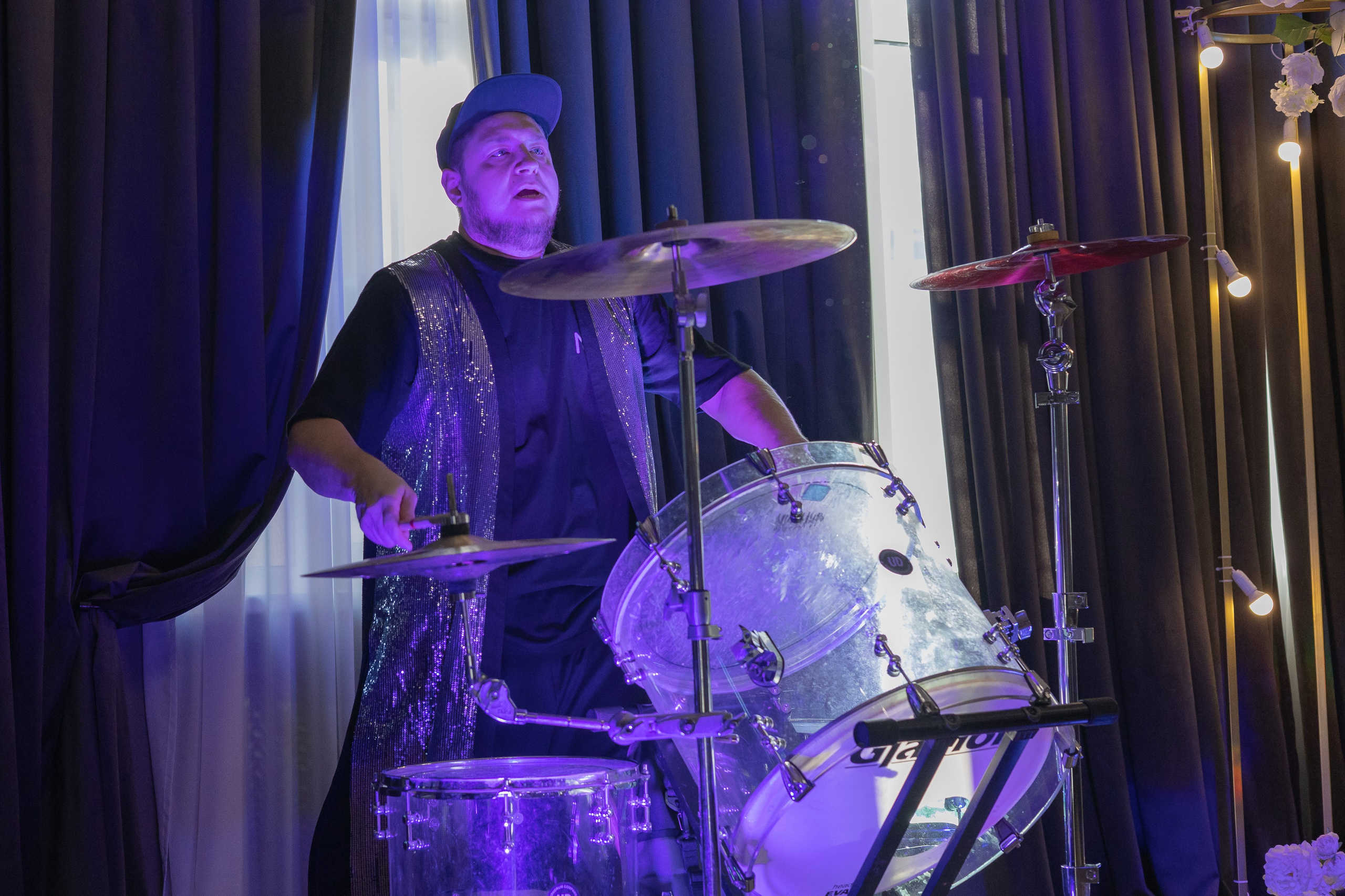 Свадебное чаепитие для молодоженов