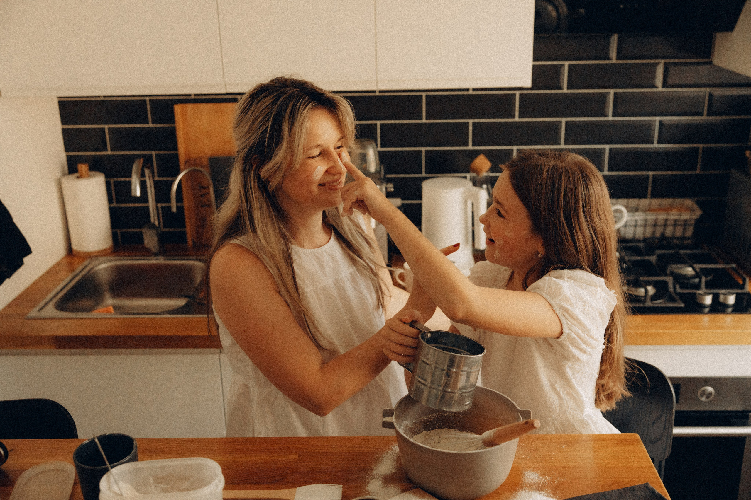 Ева. Главная