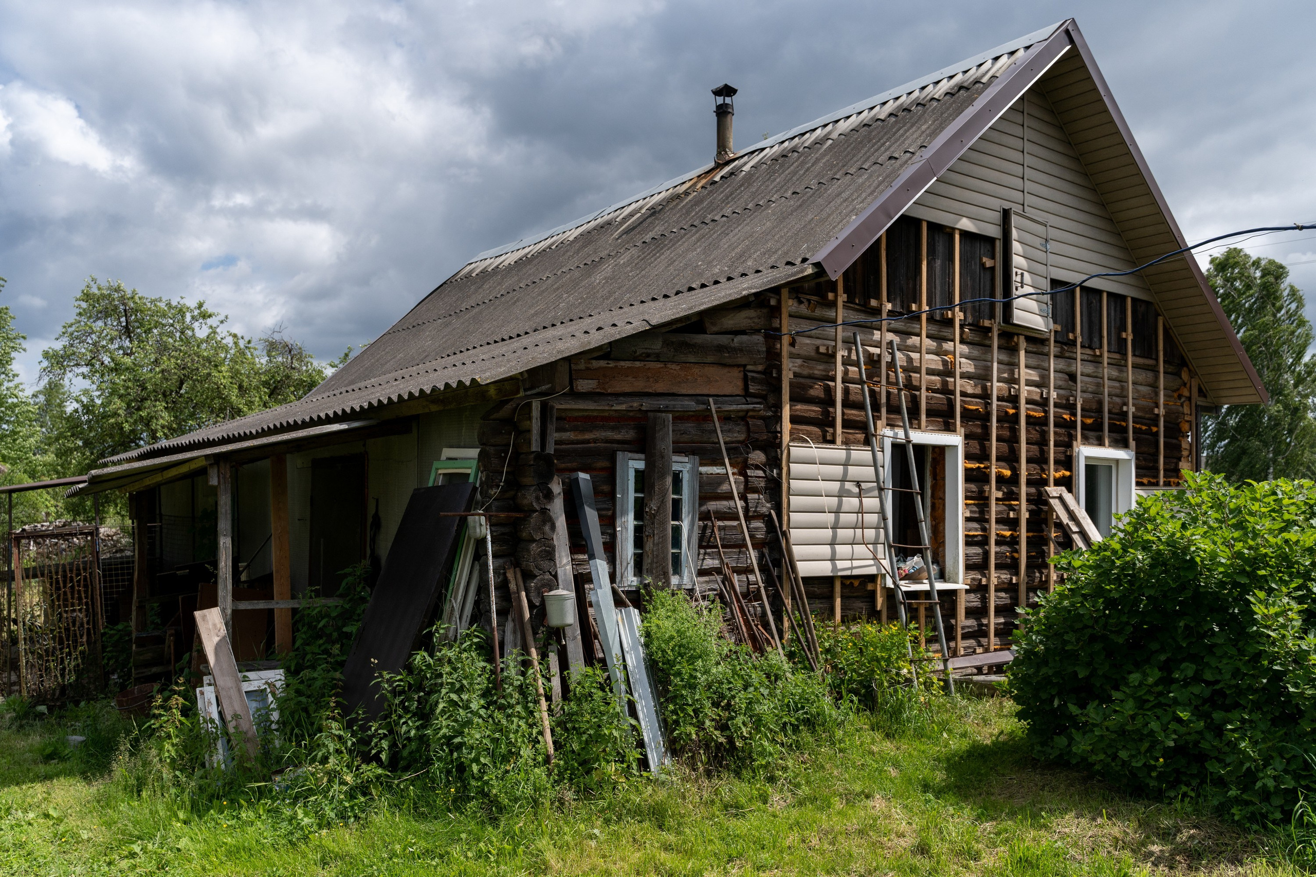 Home.land. Künstler Verstecktoff