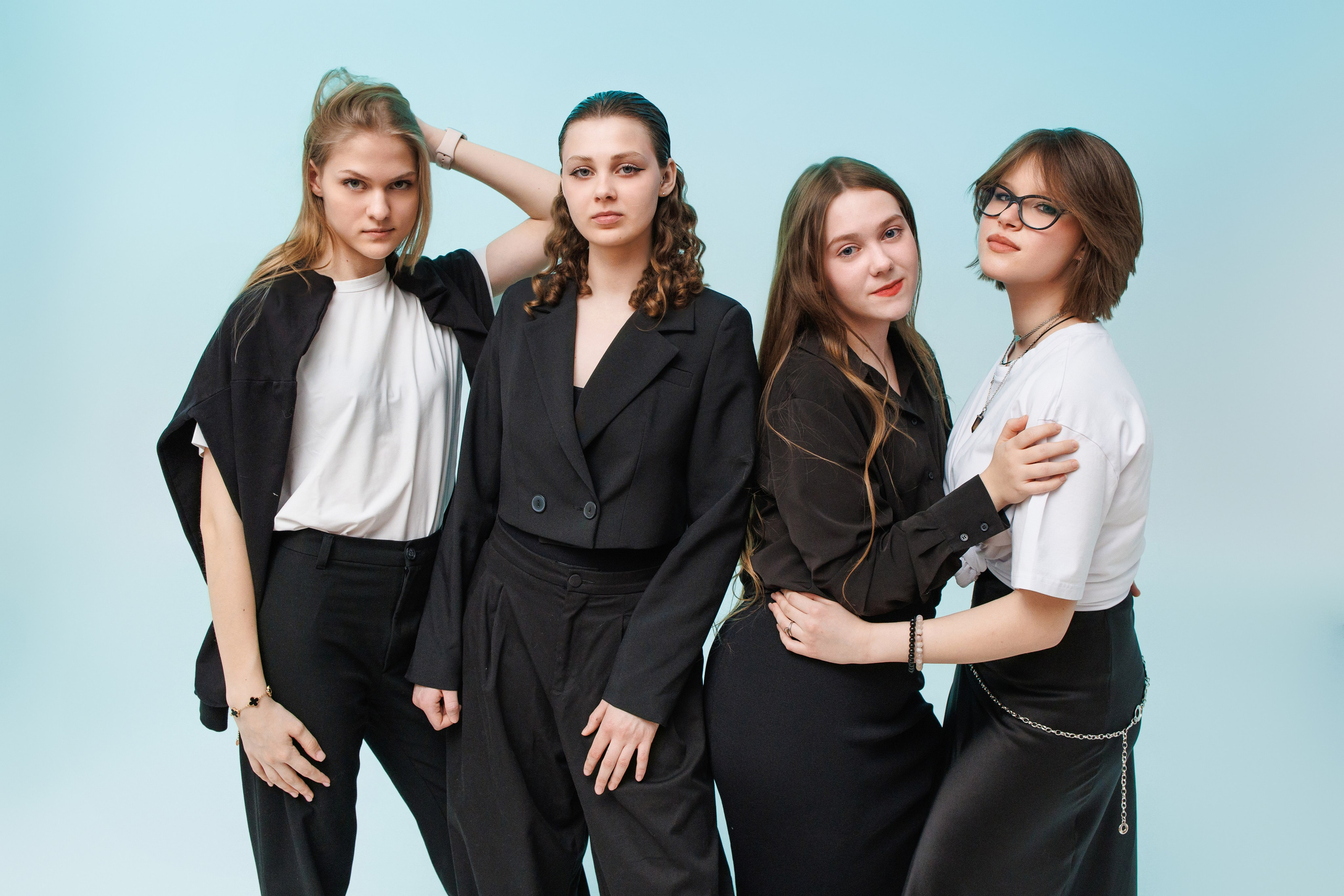 Локация для коллективных кадров № 1. Выпускные альбомы клевербук Воронеж