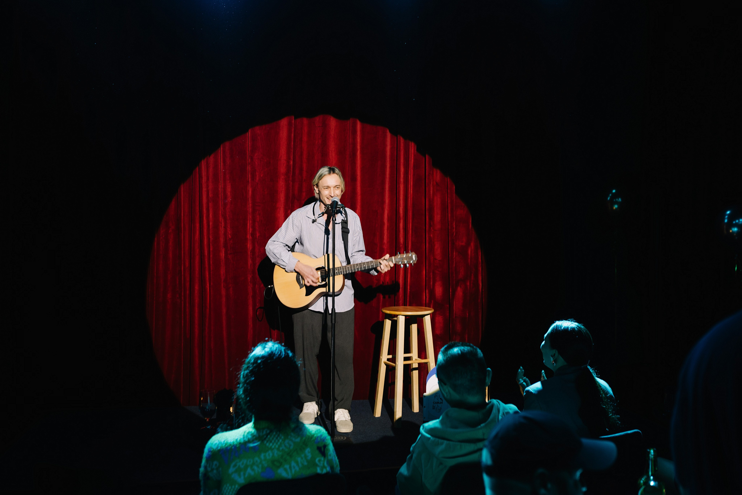 Открытие StandUp Bar «Carlin». Свадебный фотограф в Павлодаре и Астане