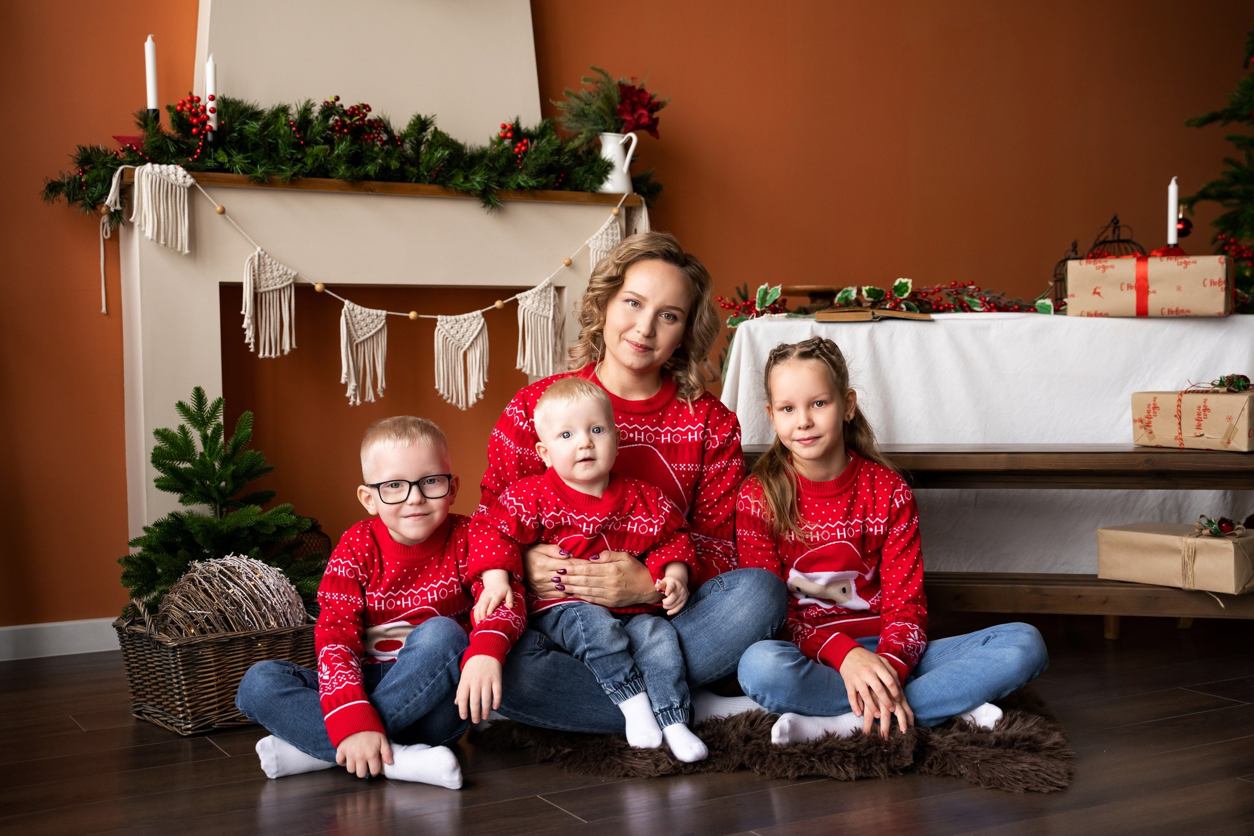 Комплекты Family look. Фотостудия Малина в городе Улан-Удэ. Фотограф Ирина Жарникова