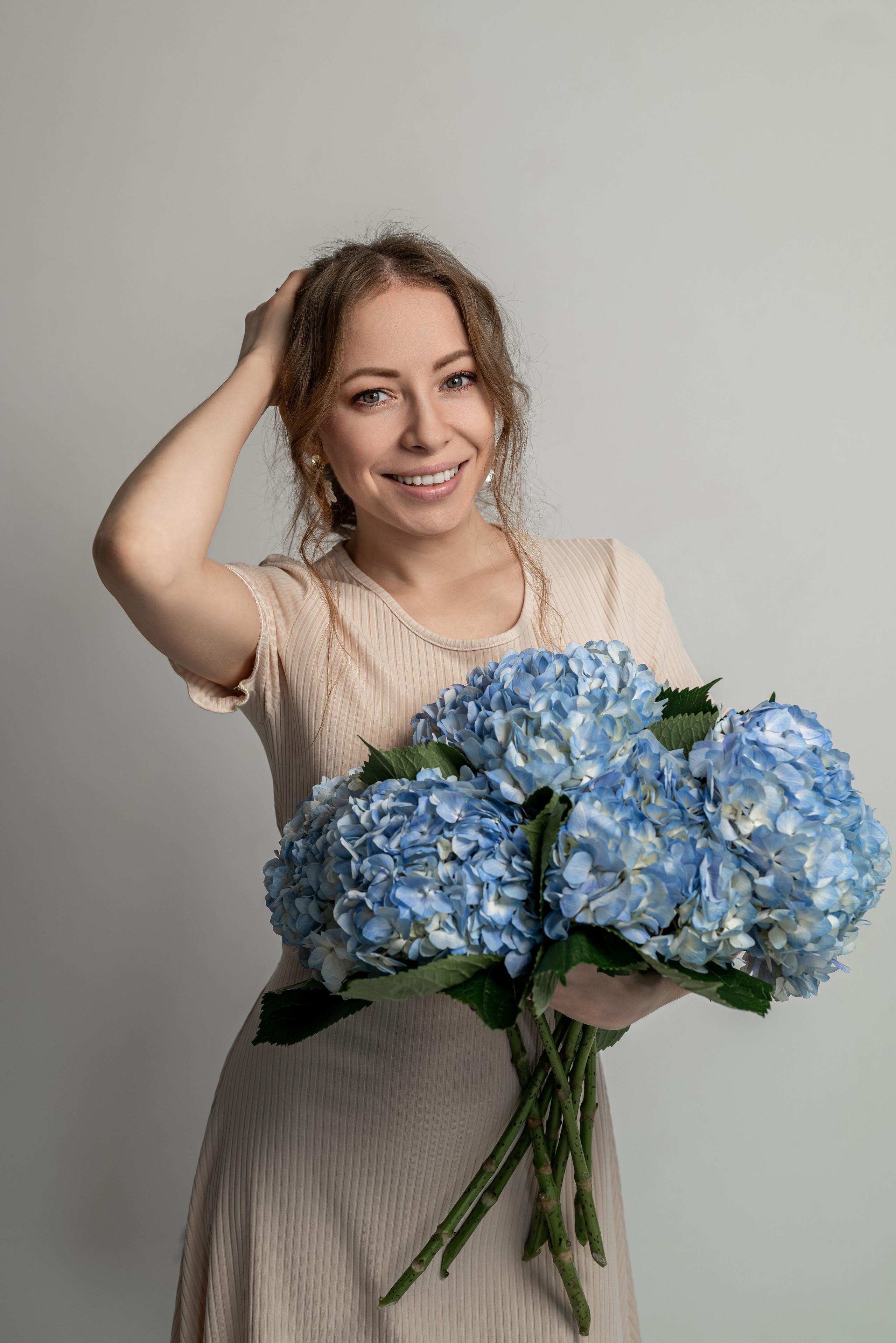 Фотопроект с голубыми гортензиями. Фотограф в городе Салават