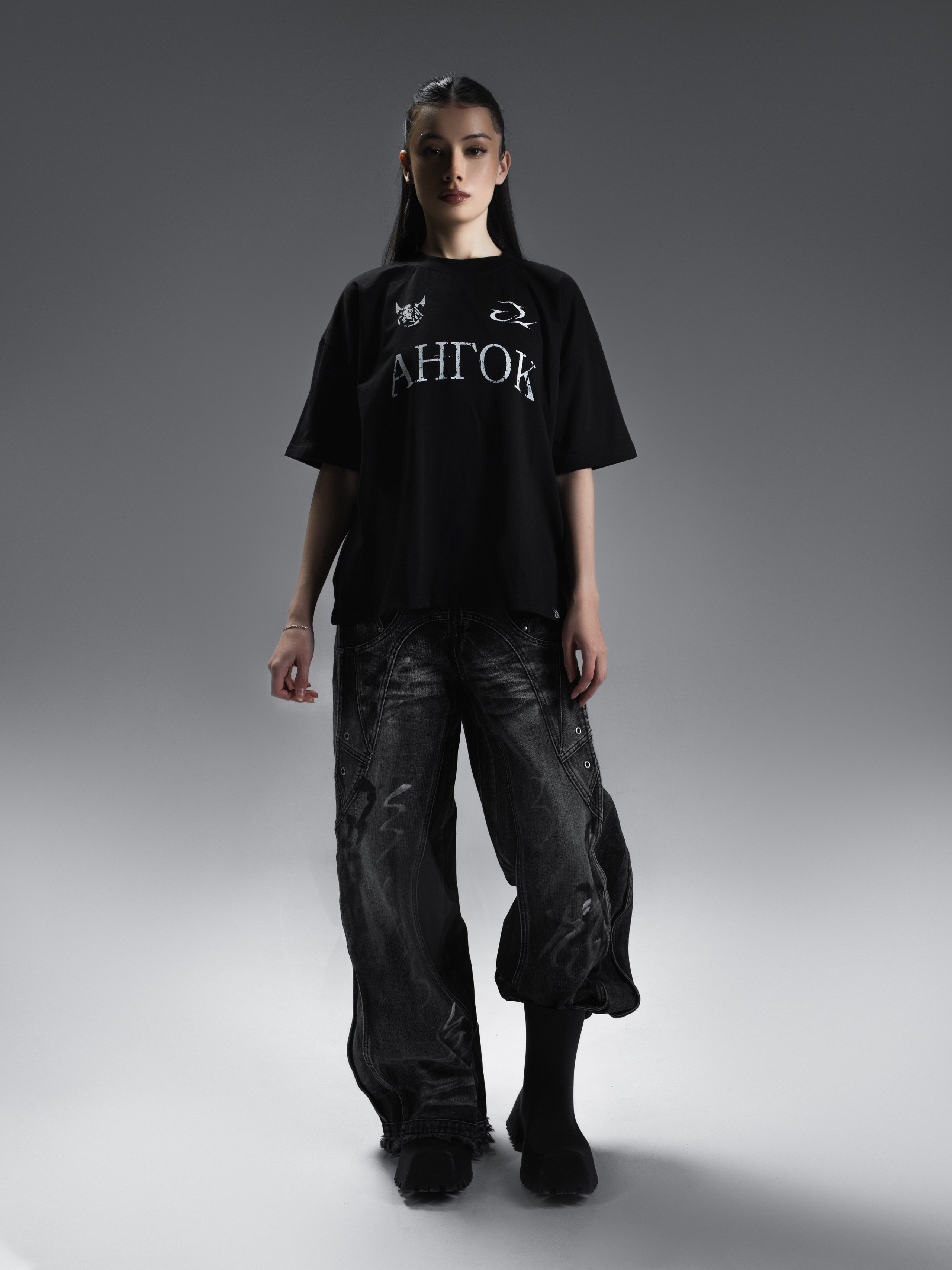 КАТАЛОГ | серый фон. RUNA production — стильные съемки для брендов