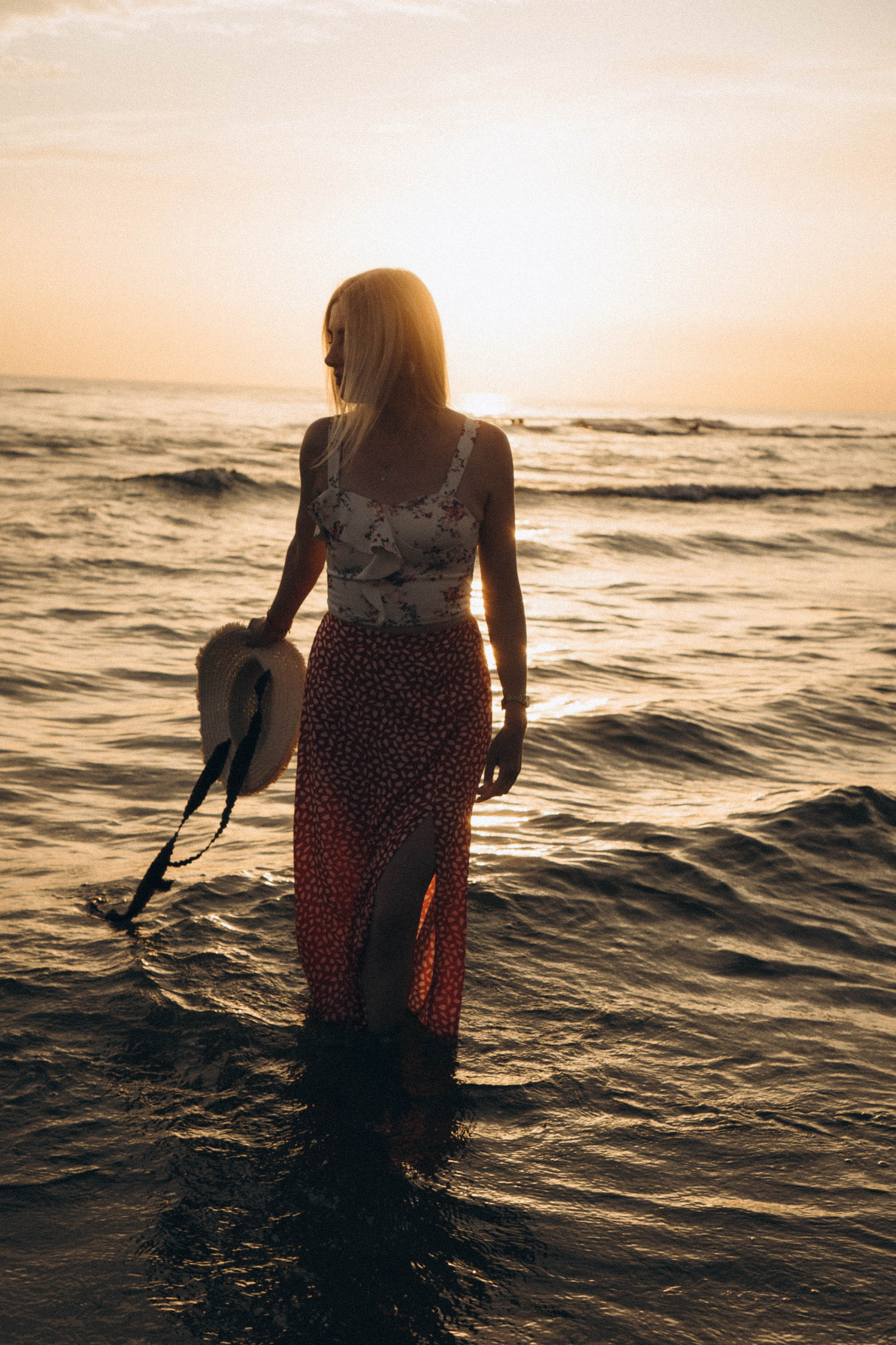 Июльский вечер на берегу черного моря. Профессиональный фотограф, Санкт-Петербург — Виктория Богомолова