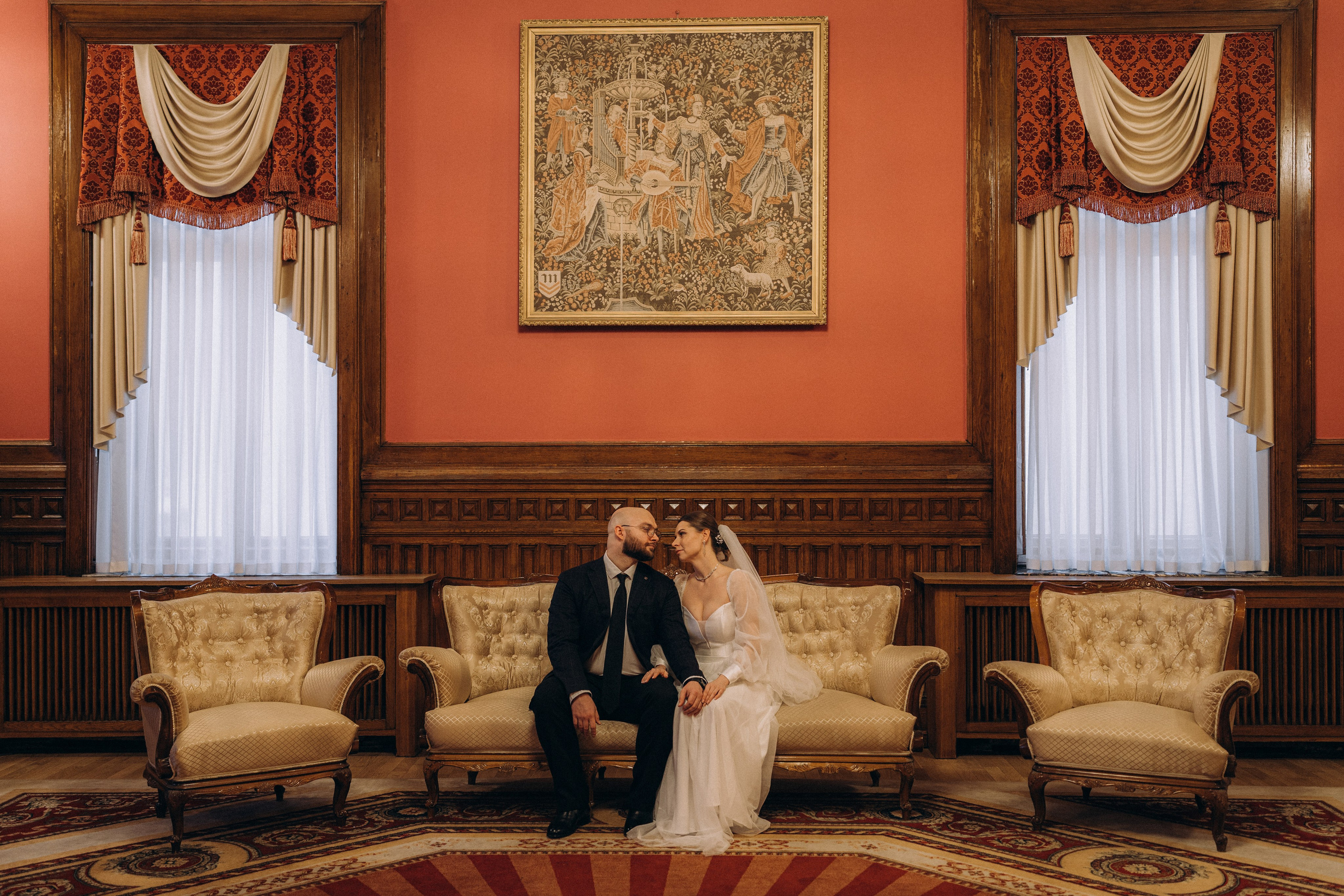 СВАДЕБНАЯ СЬЕМКА ВО ВТОРОМ ДВОРЦЕ (ДЕКАБРЬ) ТАКЖЕ СЬЕМКА В СТУДИИ НА ЧЕРНЫШЕВСКОЙ. Профессиональный фотограф, Санкт-Петербург — Виктория Богомолова