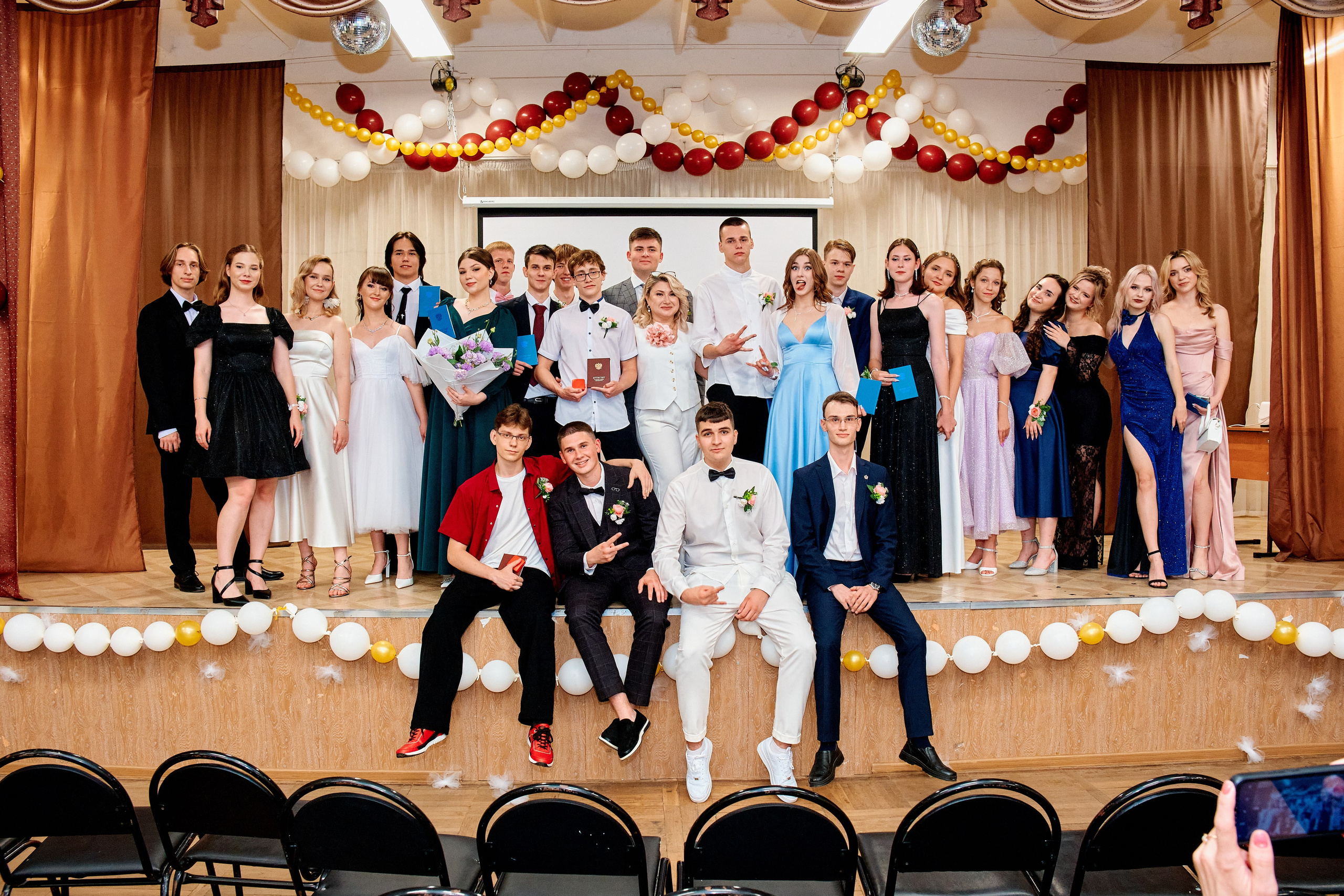 Выпускной 11Б. Школа 35. Фотограф Таганрог Анна Трайжон