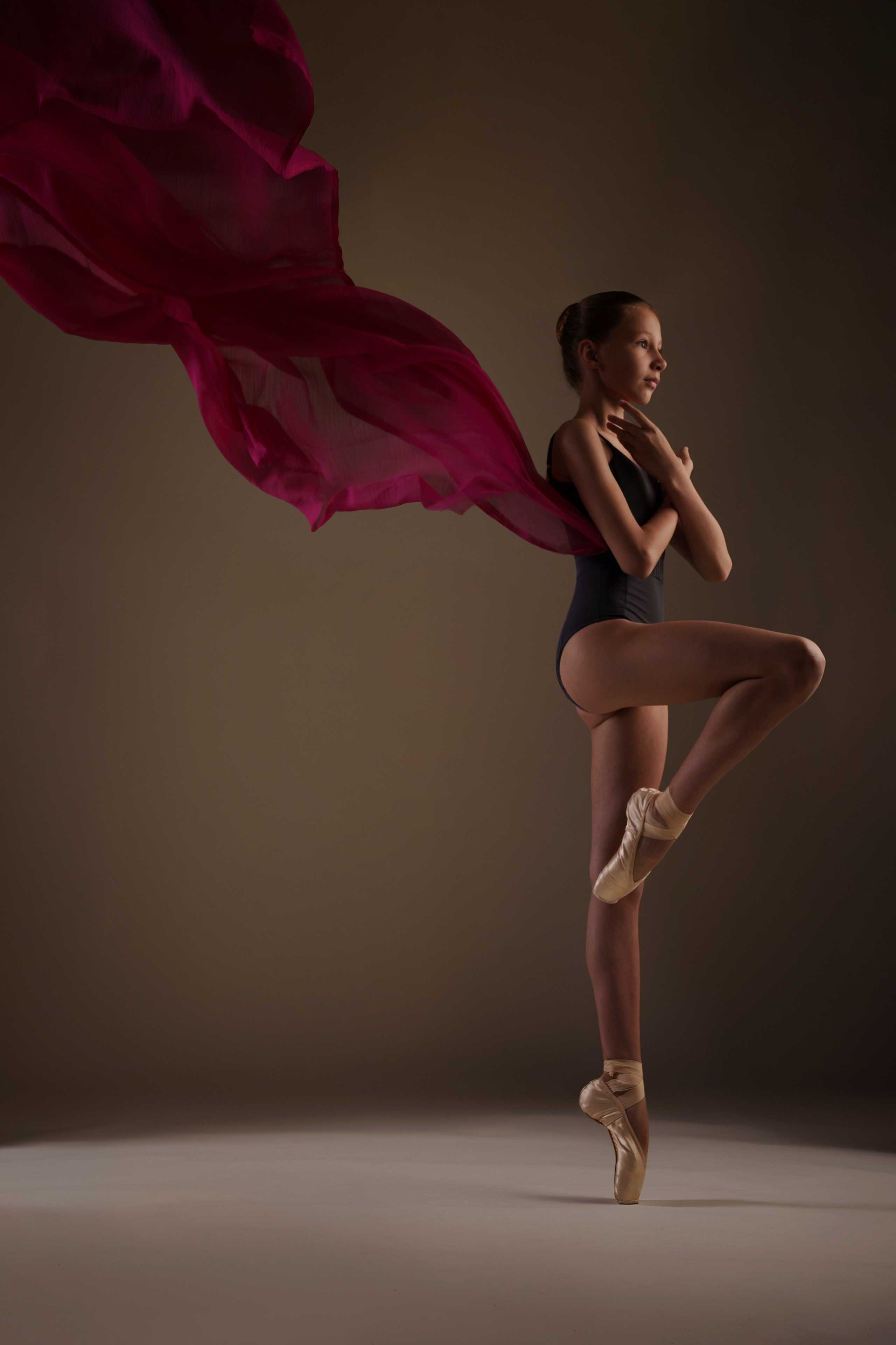 Портретная фотосессия в стиле «Минимализм»: балет и спорт. Виктория Беник