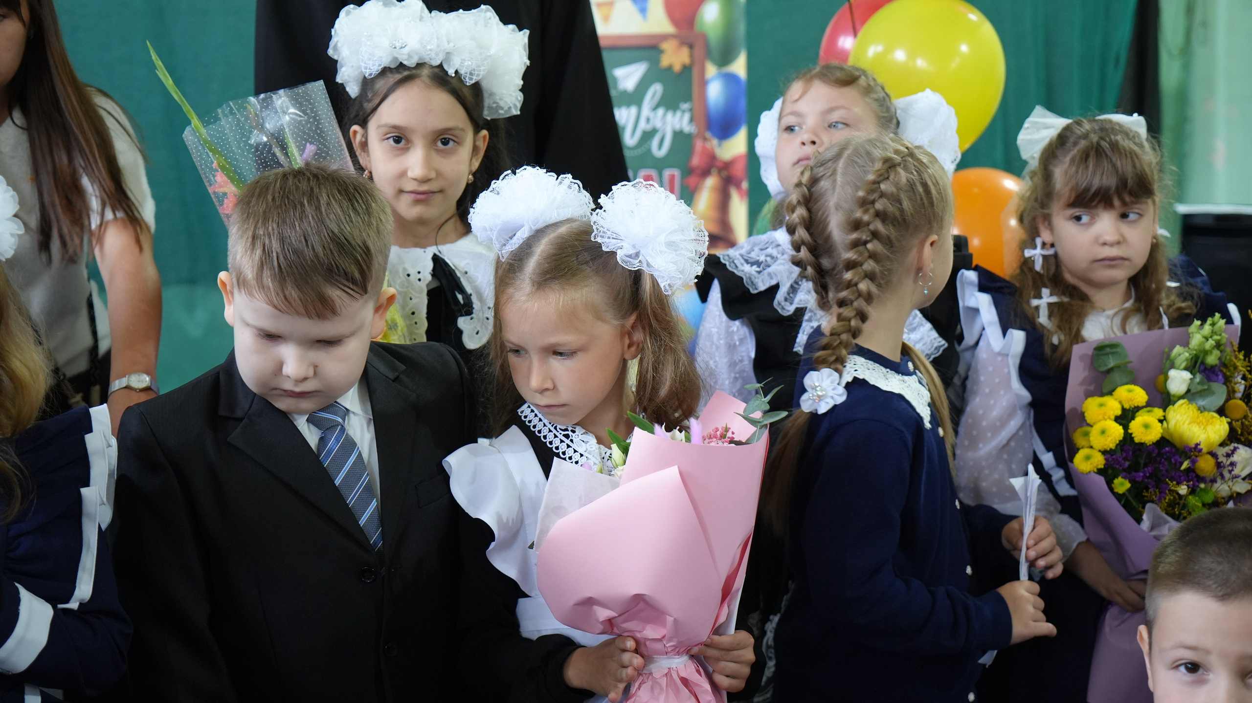 2026 1 Сентября Школа 36 Рыбинск торжественная линейка