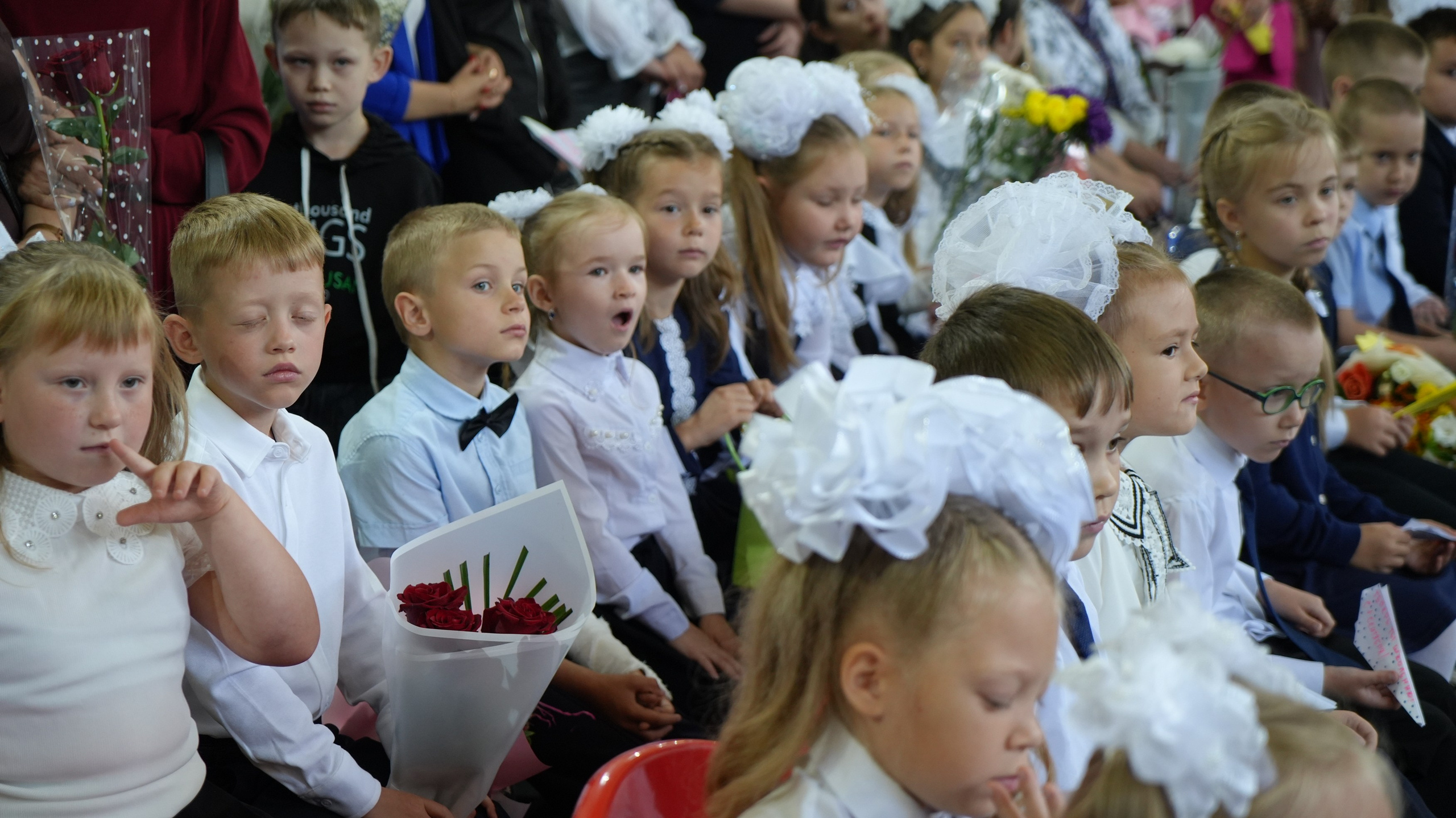 2026 1 Сентября Школа 36 Рыбинск торжественная линейка