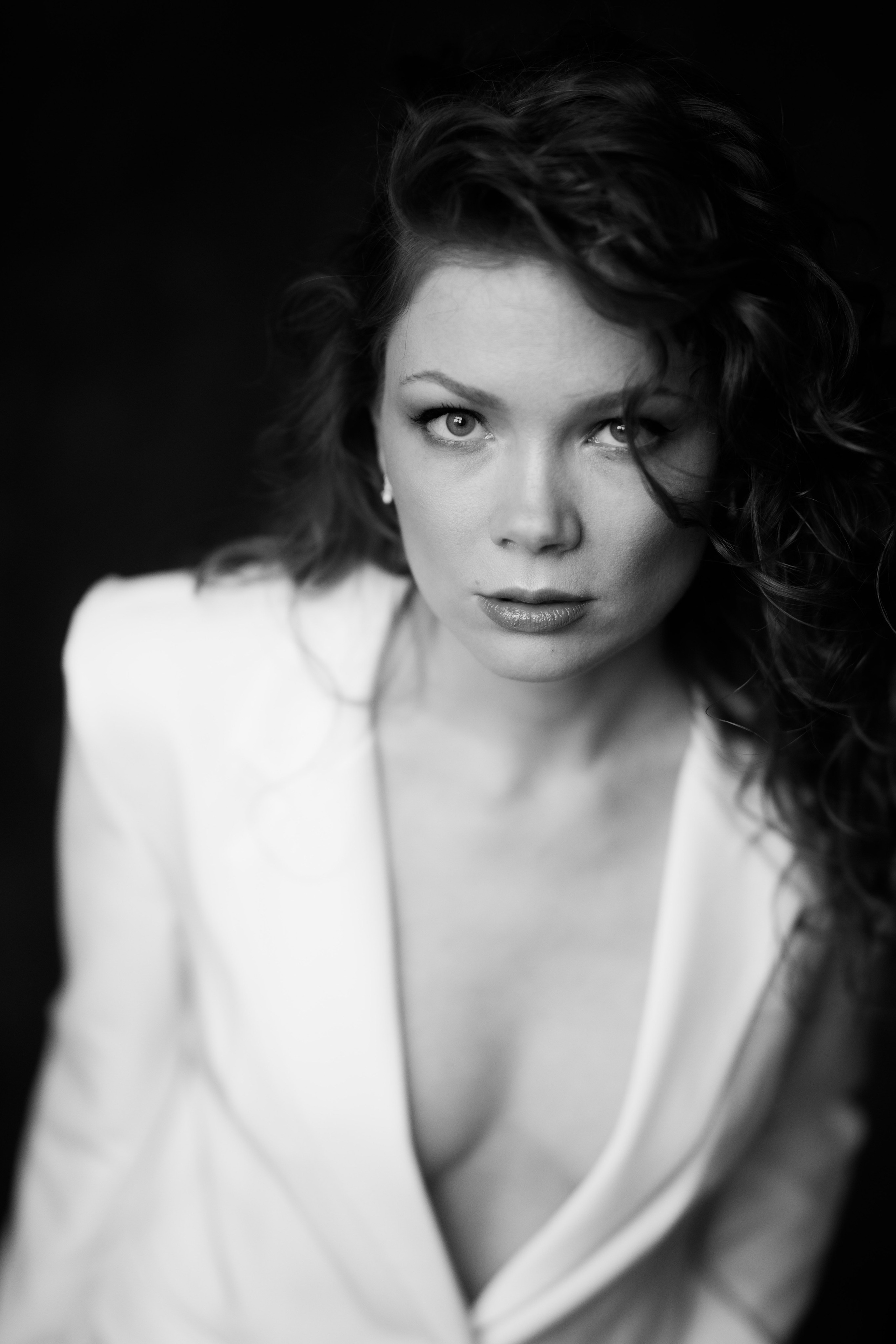 Женское. ЧБ Фотограф Ольга Лесли