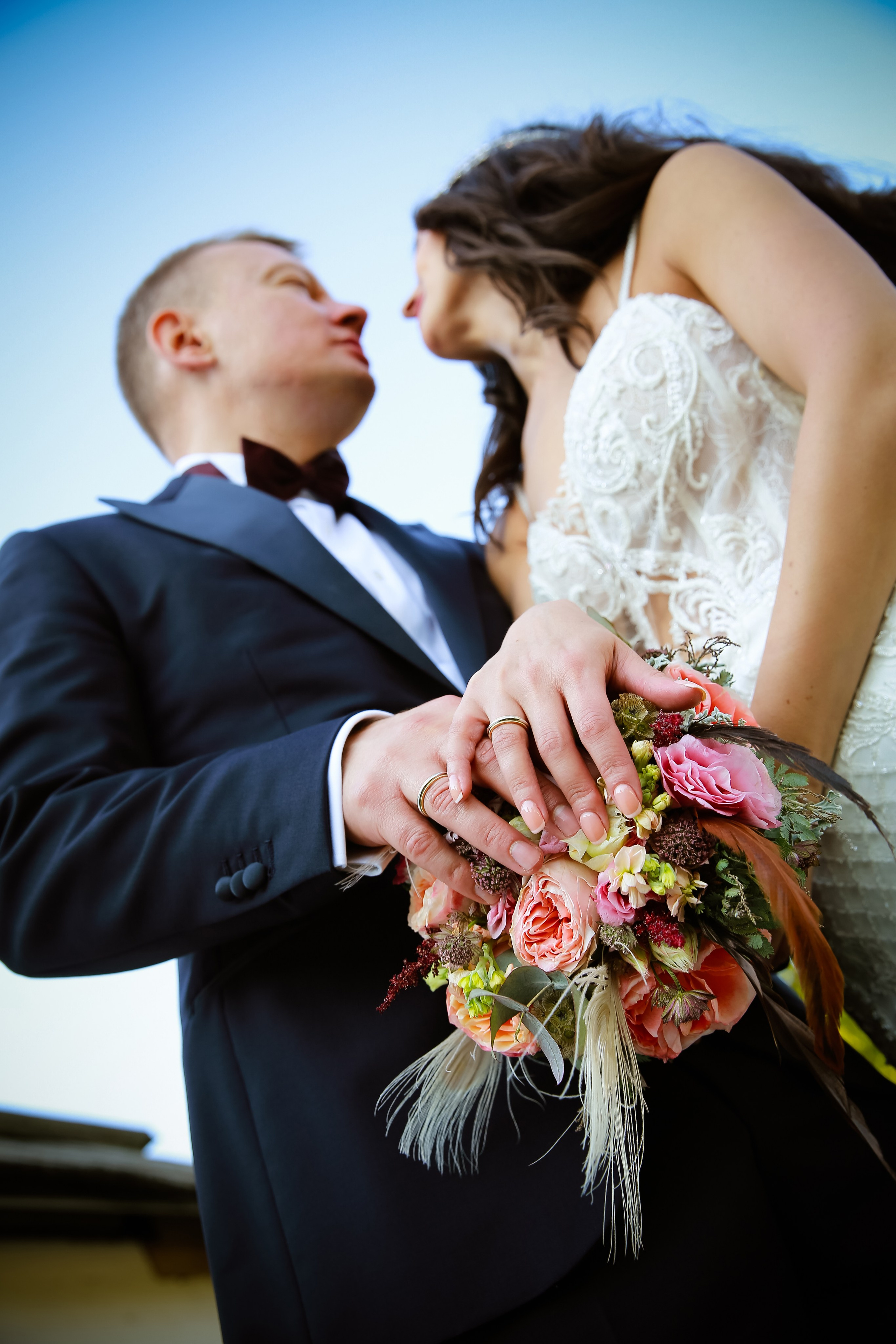 Нежная летняя свадьба Инны и Александра: фотосъёмка в парке. Фотограф в Москве Владимир Осиченко — портреты, мероприятия, репортажи