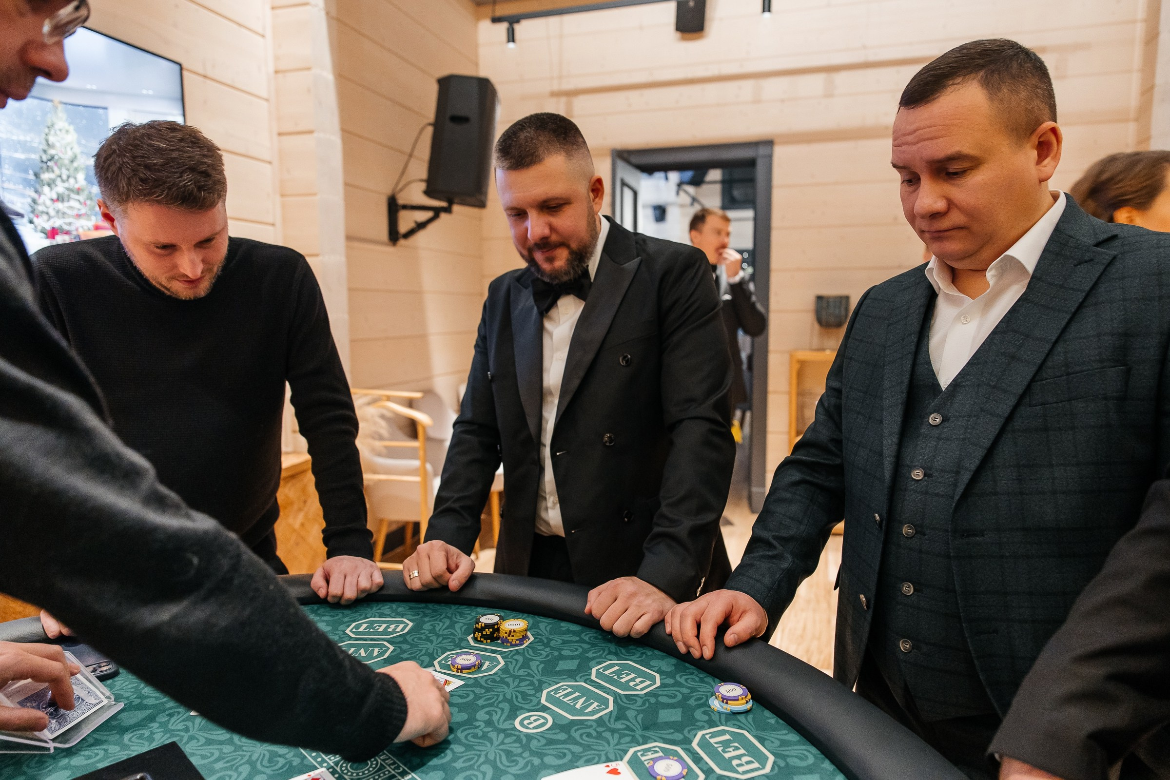 Денису 35 лет. Репортажный и свадебный фотограф Катерина Потапова