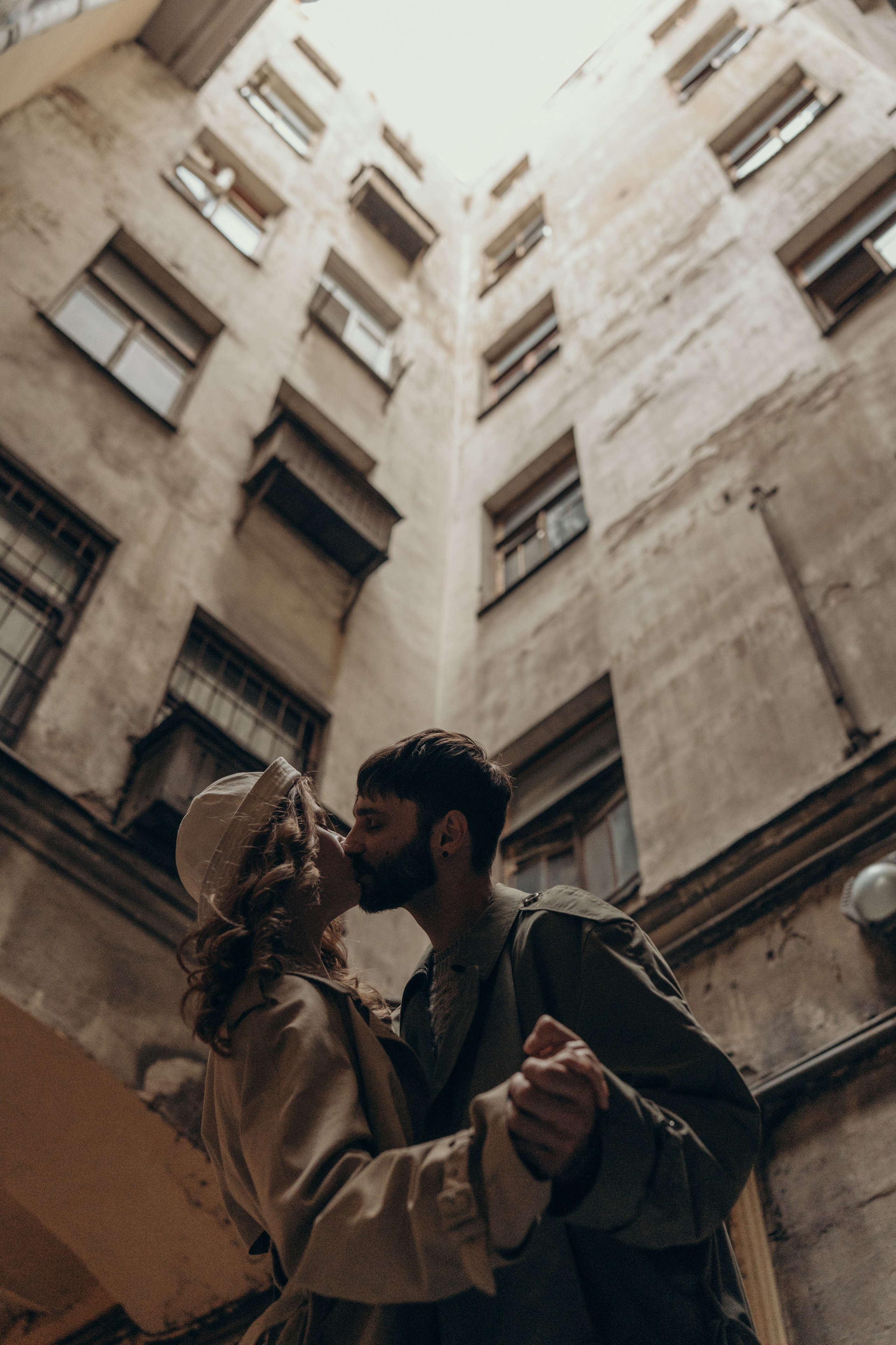 Евгений и Марина. Hmliber — фотограф и контент-креатор из Петербурга