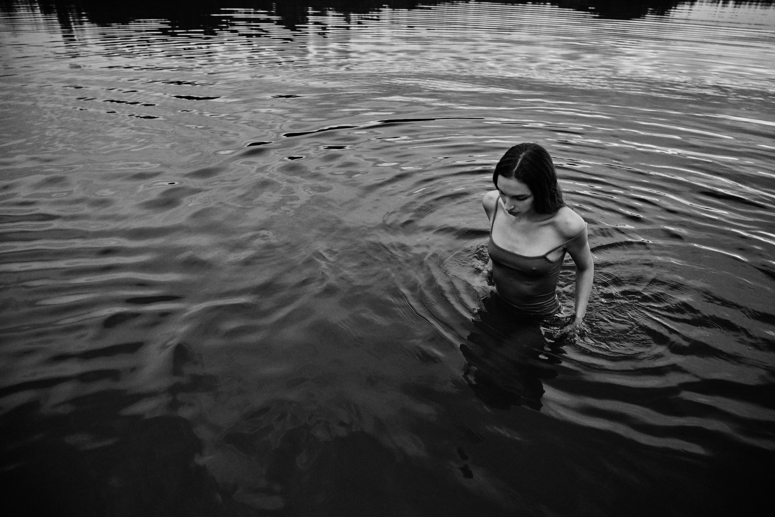 Anna. Z H U R A V L E V