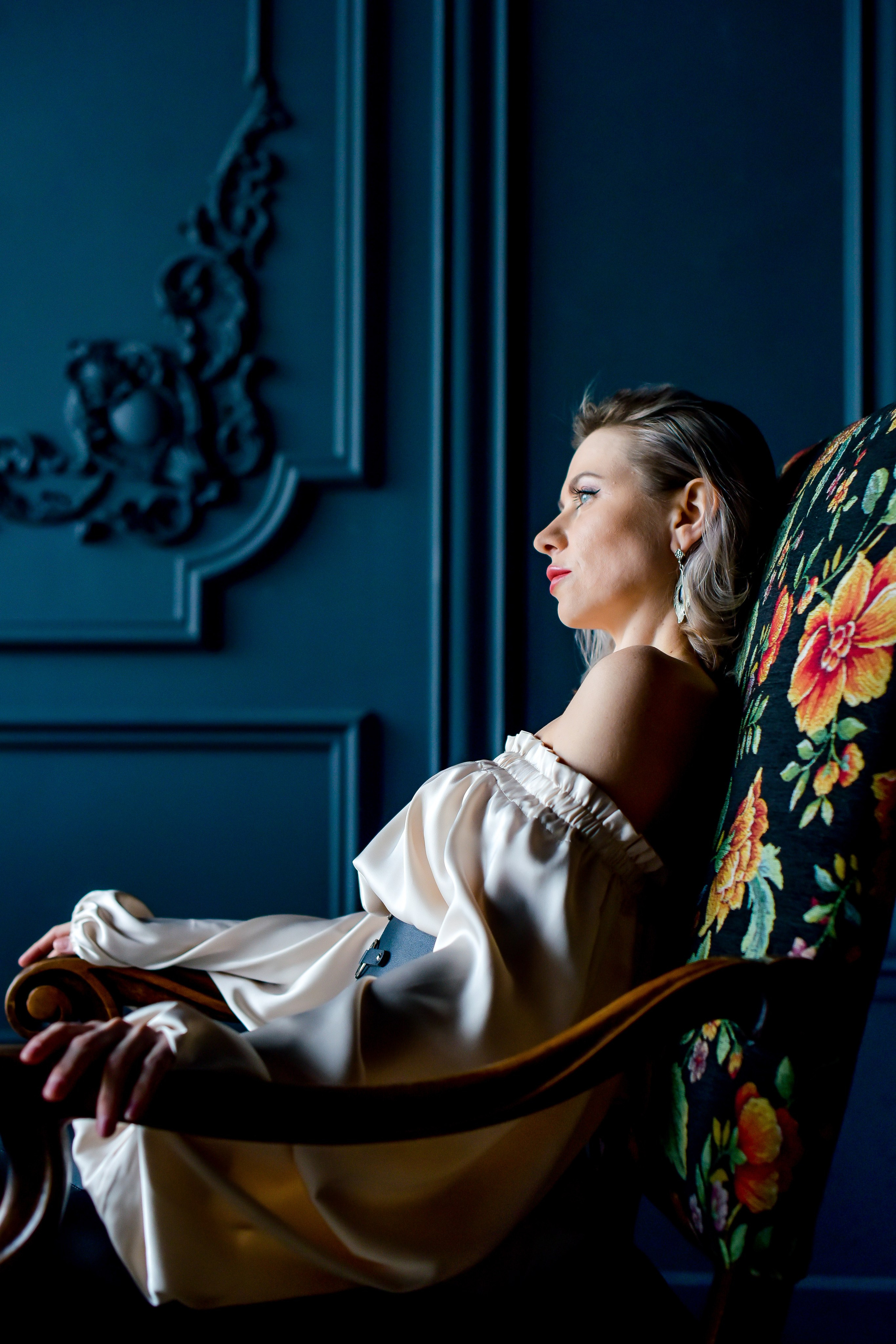 MARINA. Фотограф для бизнесконтента, репортажей и семейного альбома в Москве