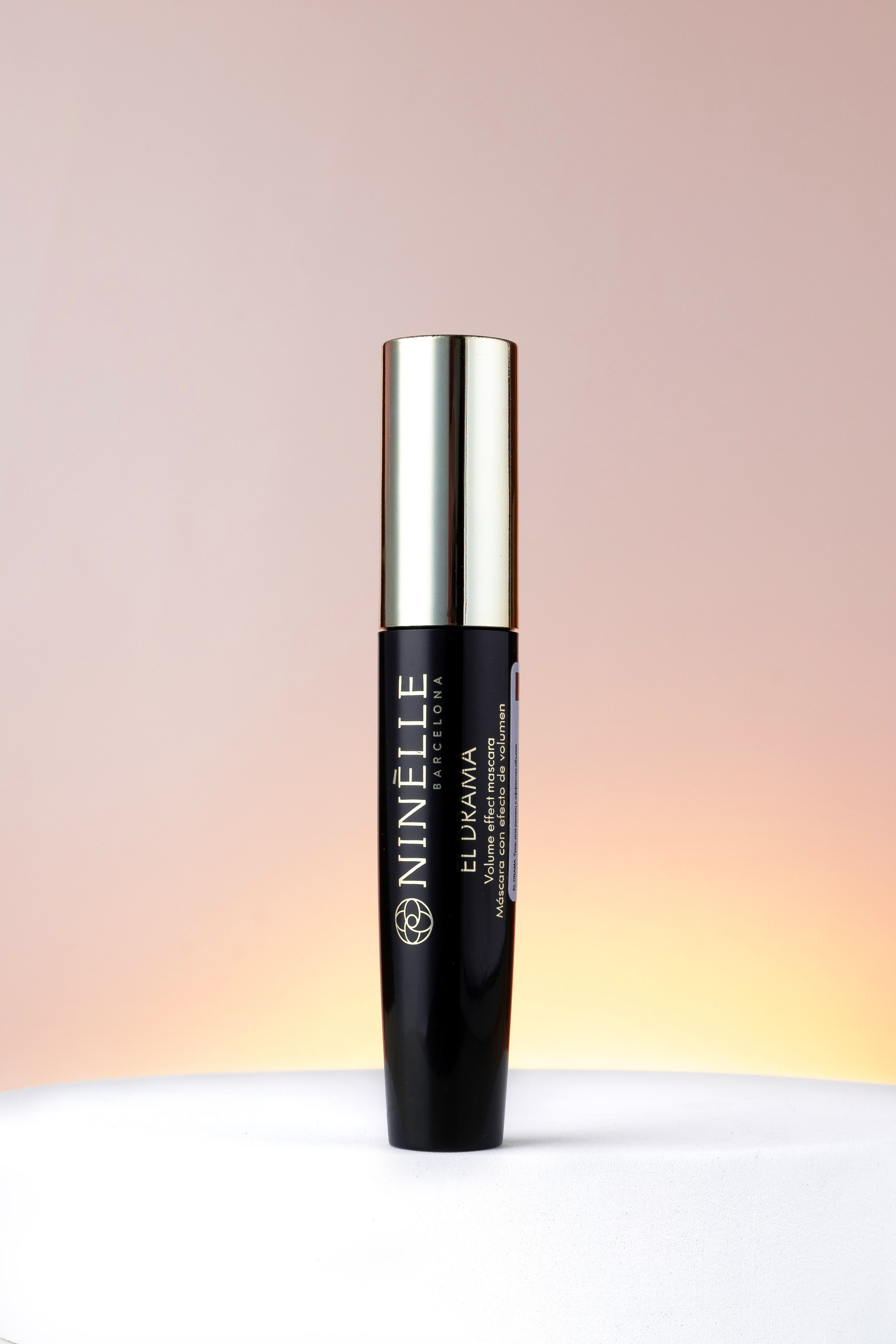 Предметная фотосъемка косметики и предметов ухода в Казани. Предметный и фудфотограф в Казани Гульназа Садыкова