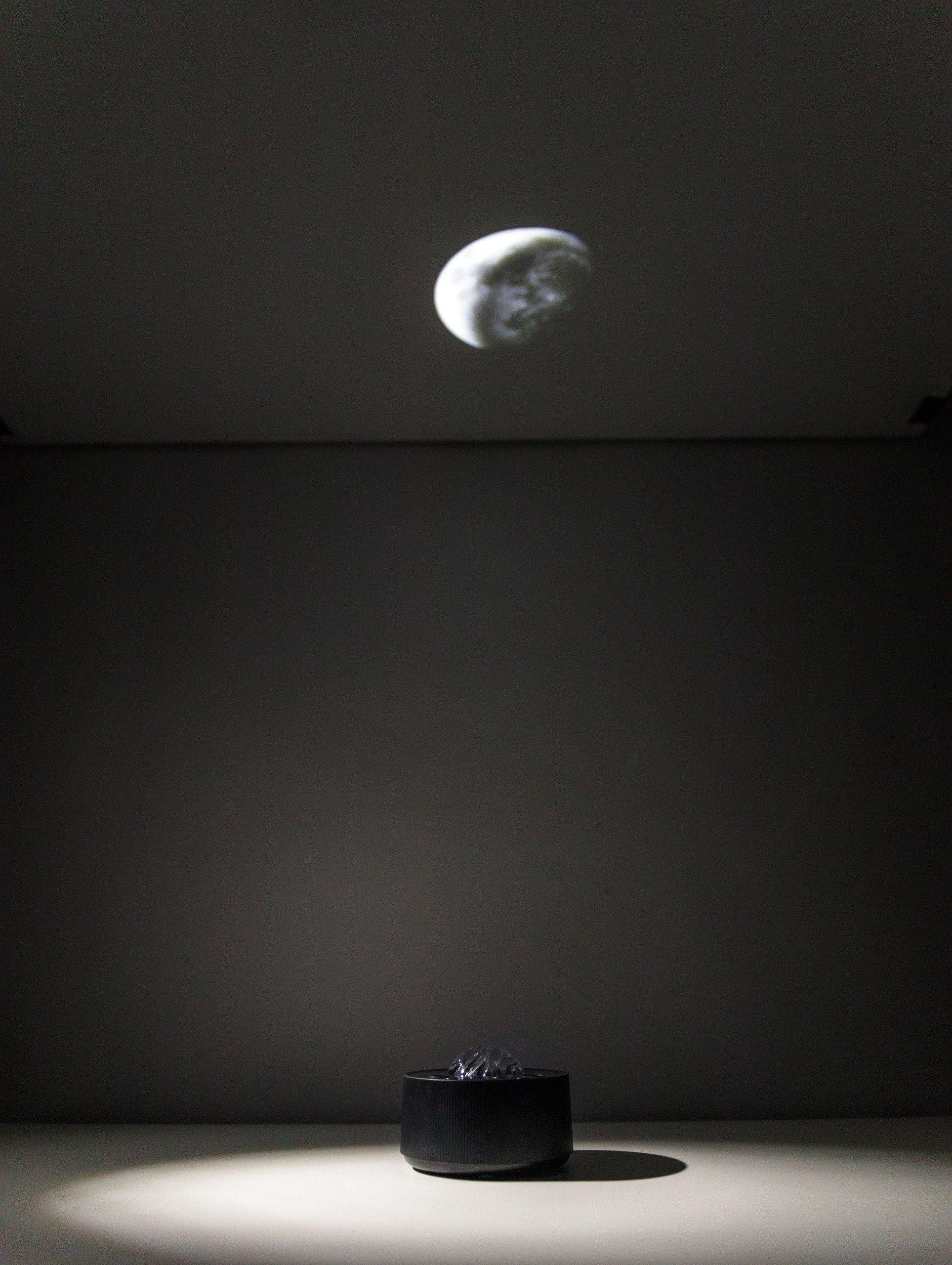 Ночник проектор ночного неба. Студия коммерческой съемки ХВОЯ