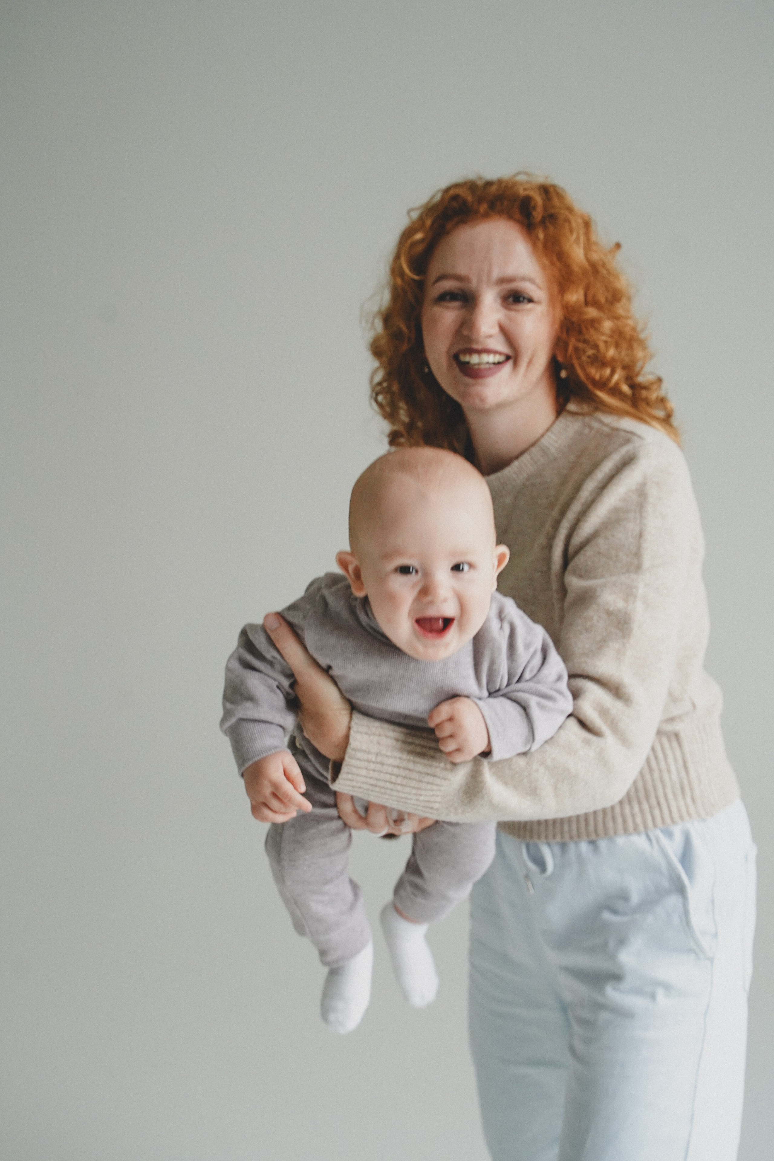 Семейная фотосессия в студии. Семейный и женский фотограф в Краснодаре Анастасия Приймак