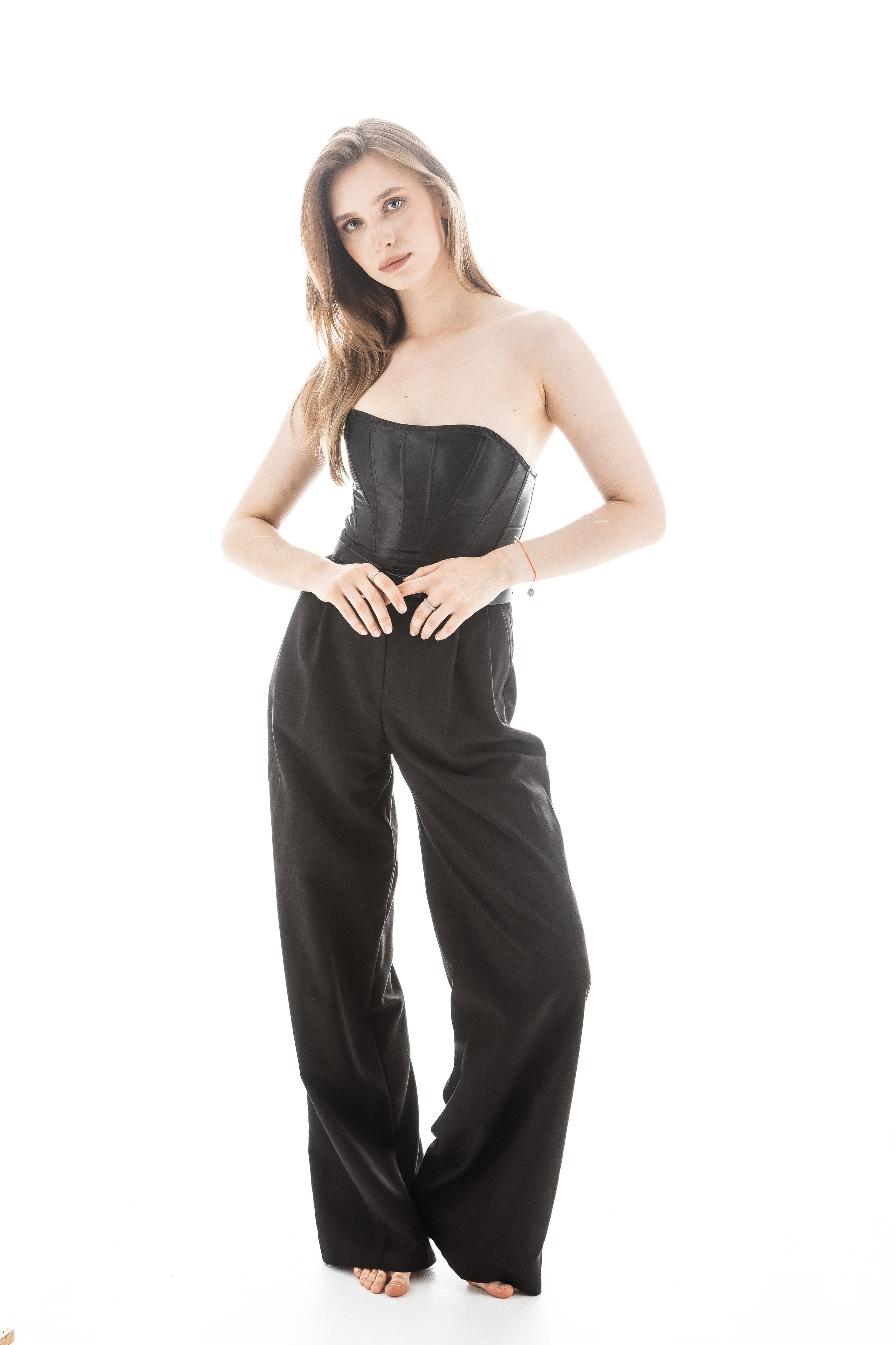 Julia. Modeling agency TM MODELS