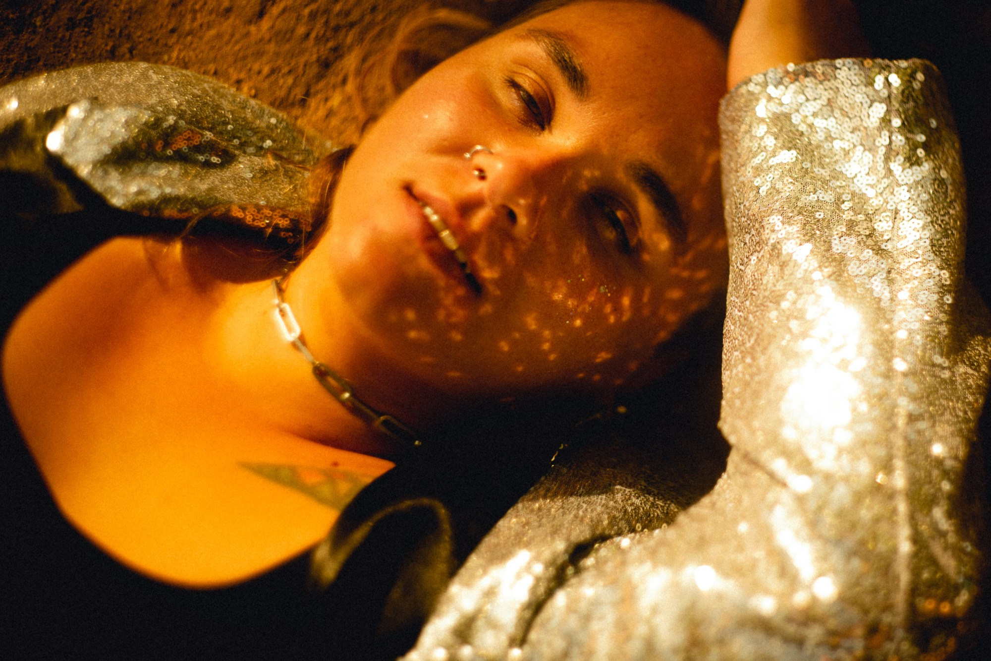 АВГУСТ ЮГ. Репортажный и концертный фотограф в Москве Анастасия Осень