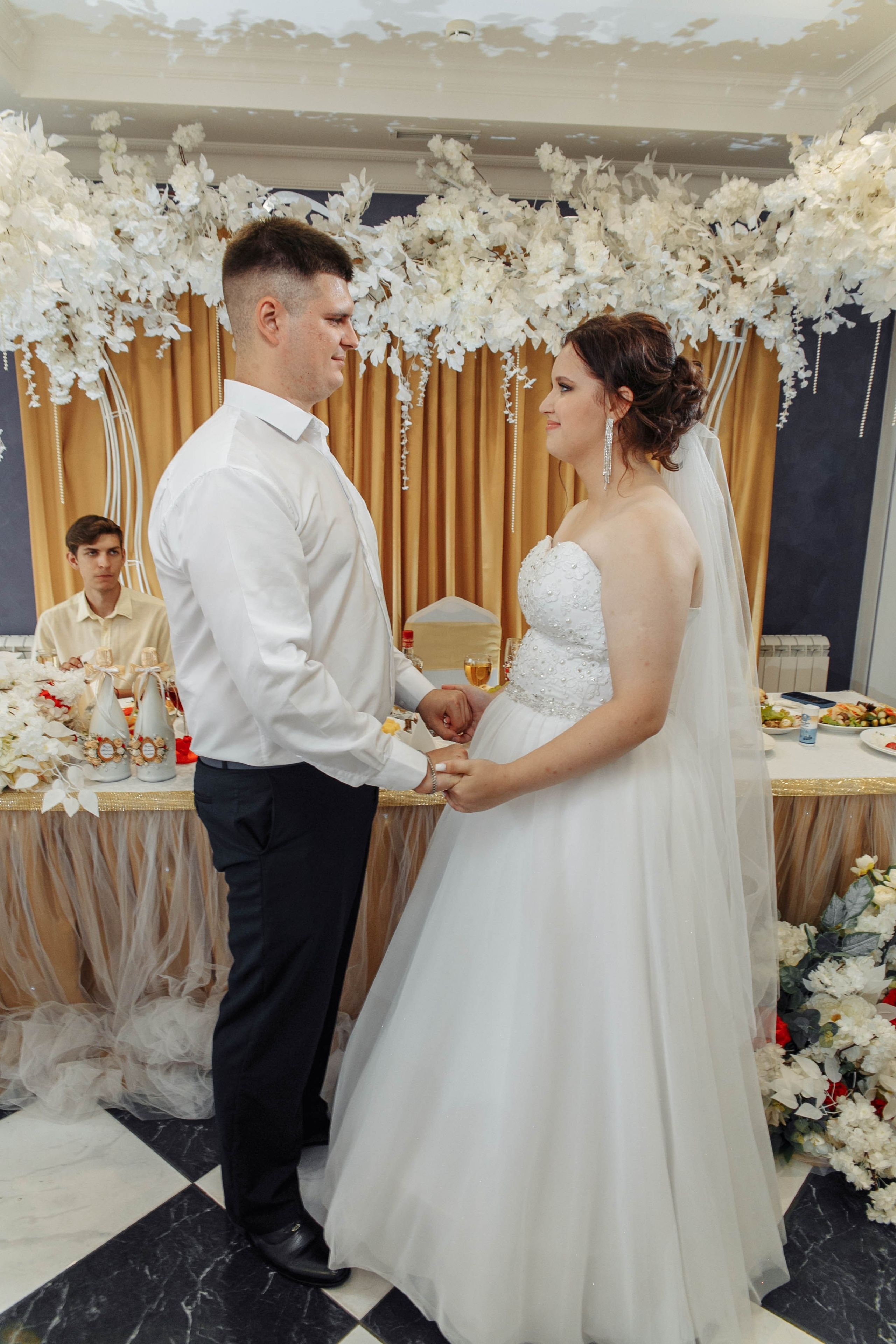 Татьяна и Виктор: настоящая русская свадьба. Событийный фотограф Максим Бескоровайновнов