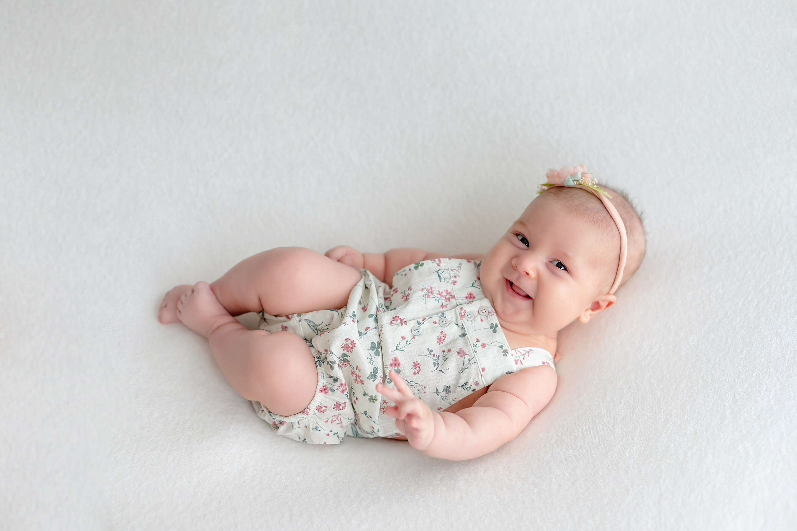 Малыши до года. Фотограф новорожденных в Тюмени