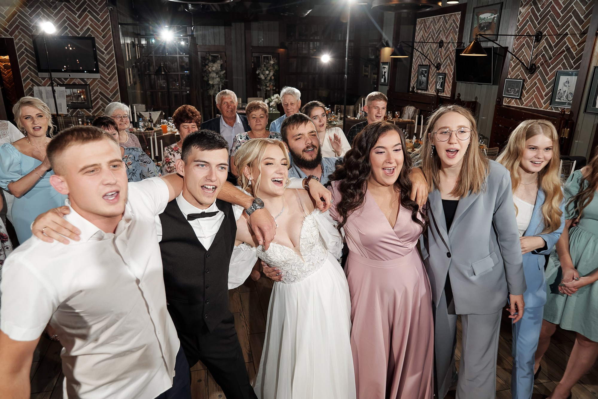 Ксения и Антон. Свадебный фотограф в Барнауле Дмитрий Медведев