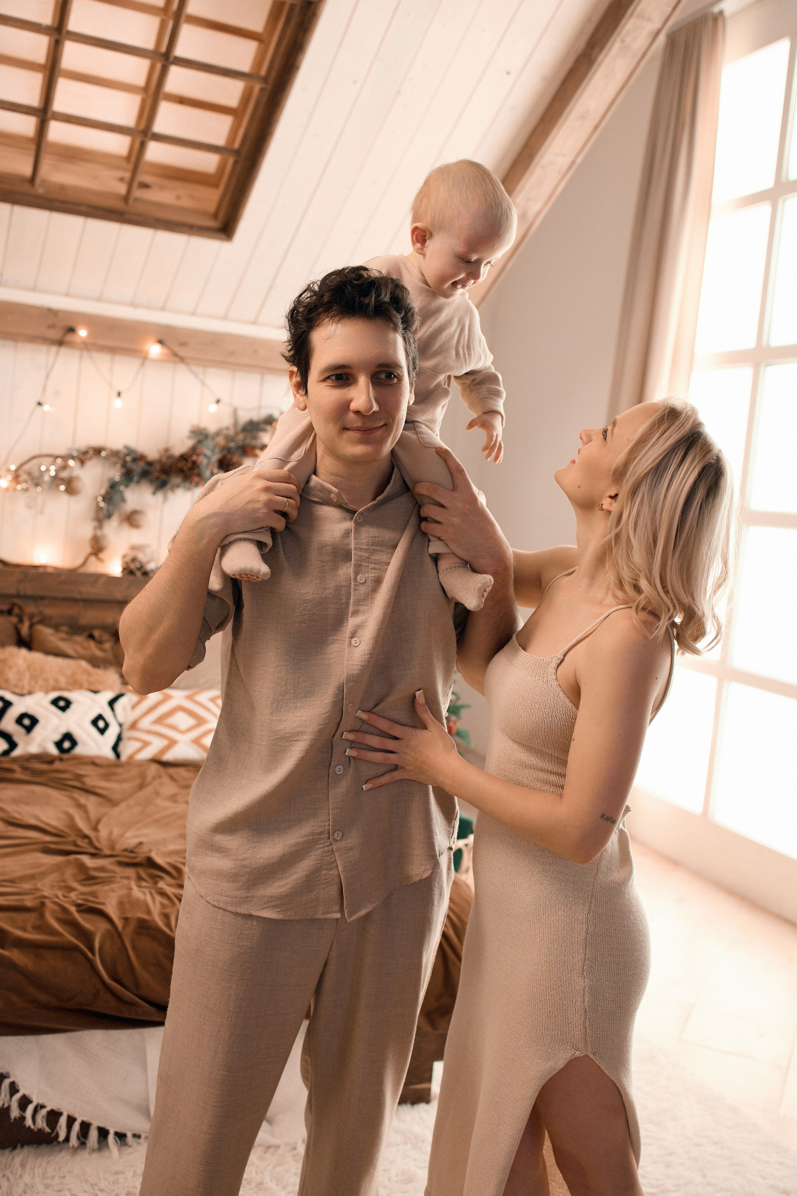 Семейная фотосессия в студии. Фотограф в Дивеево