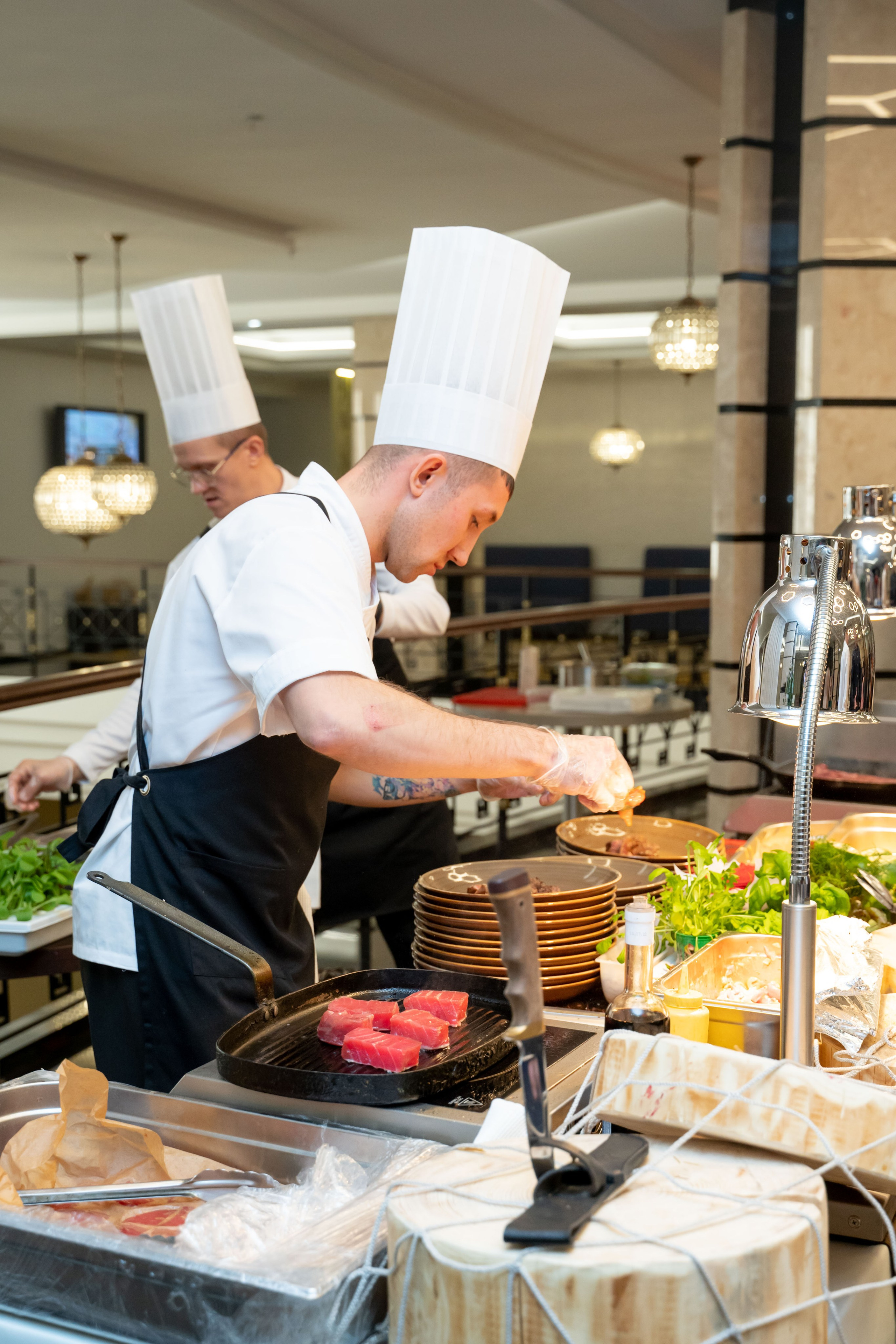 Битва Шефов в ресторане «Мед». Главная