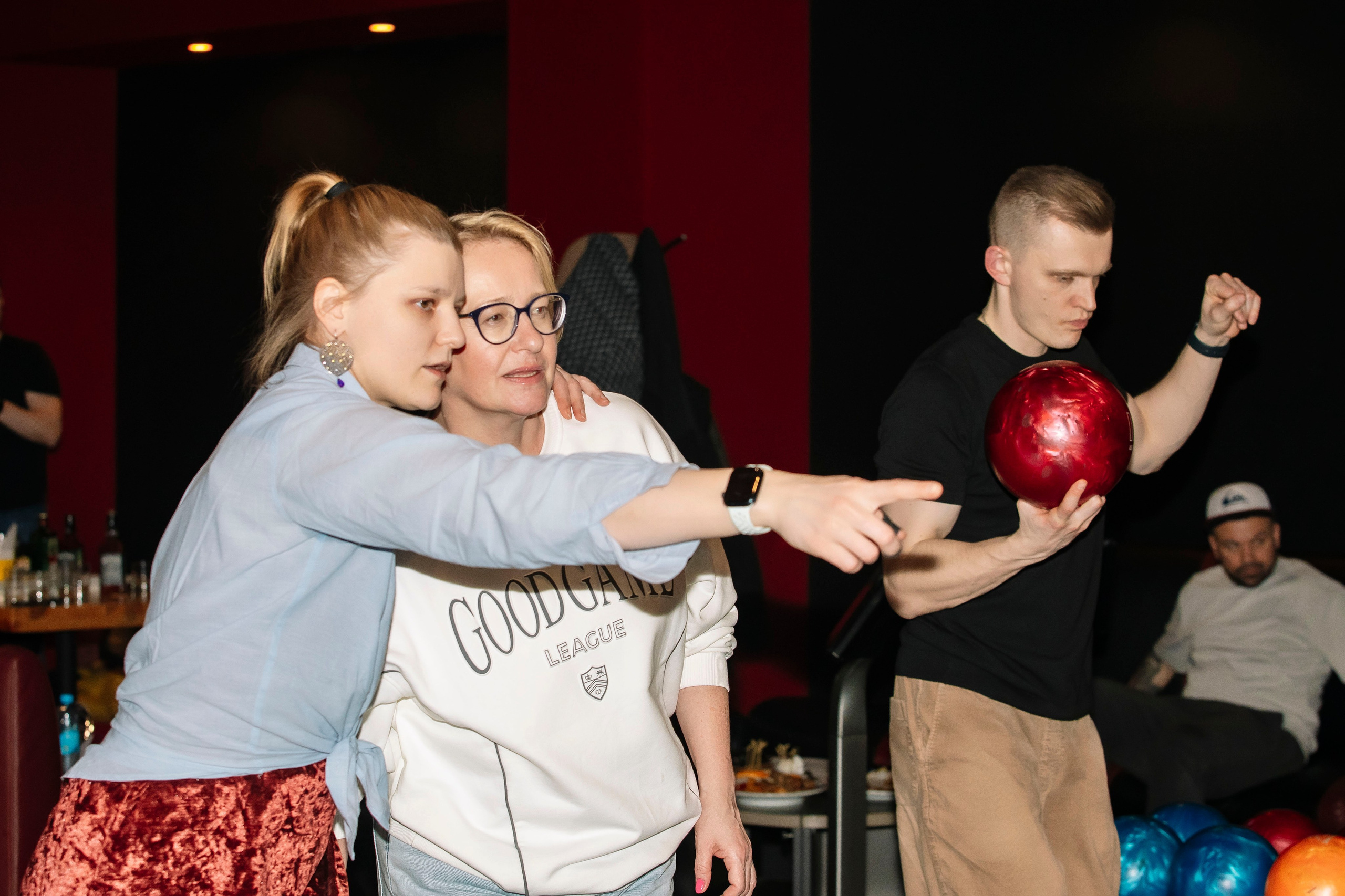 Боулинг «Страйк». Профессиональный фотограф в Москве | Заказать фотосессию и съемку