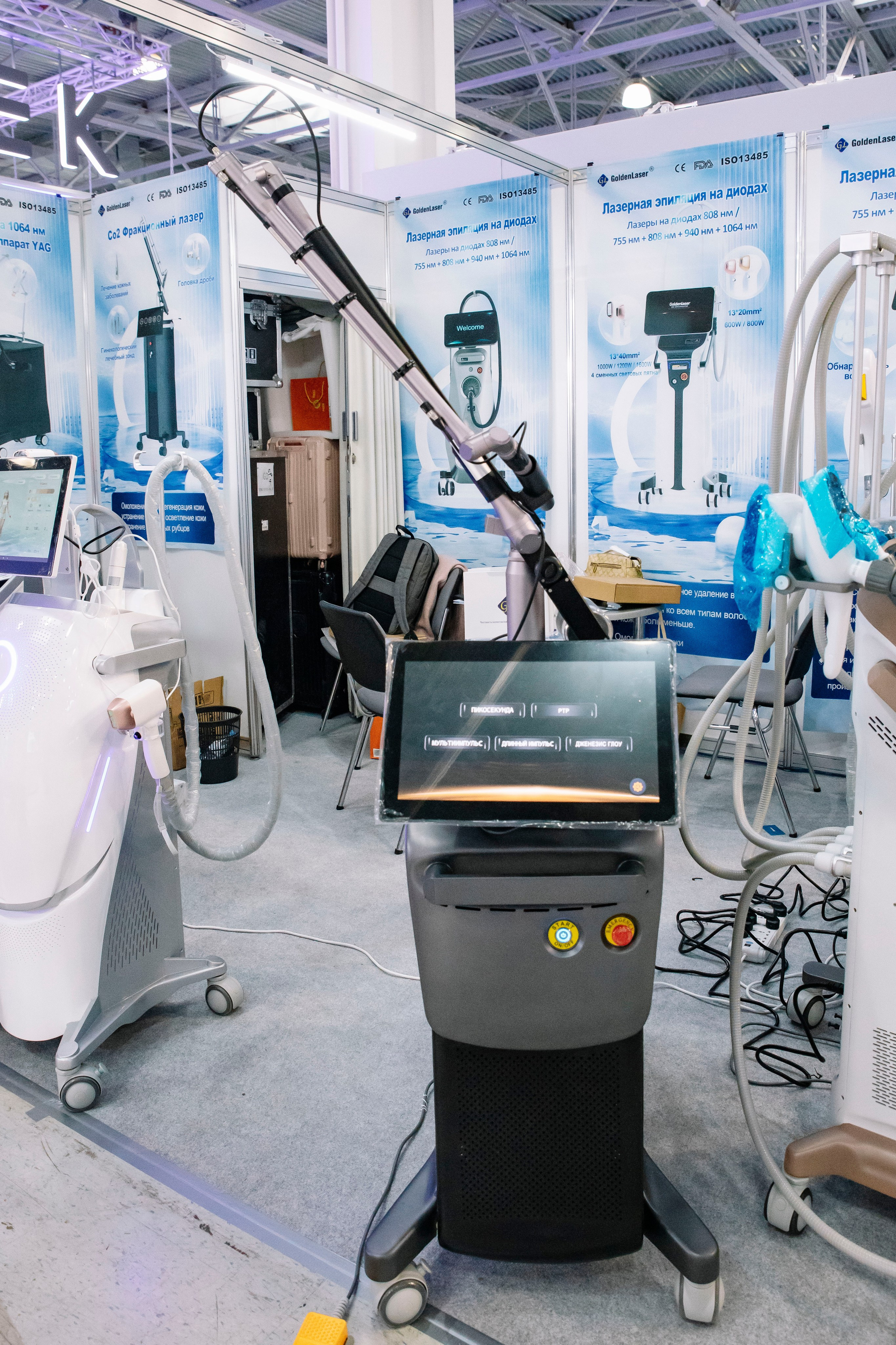 Выставка BEAUNITY by InterCHARM 2026. Профессиональный фотограф в Москве | Заказать фотосессию и съемку