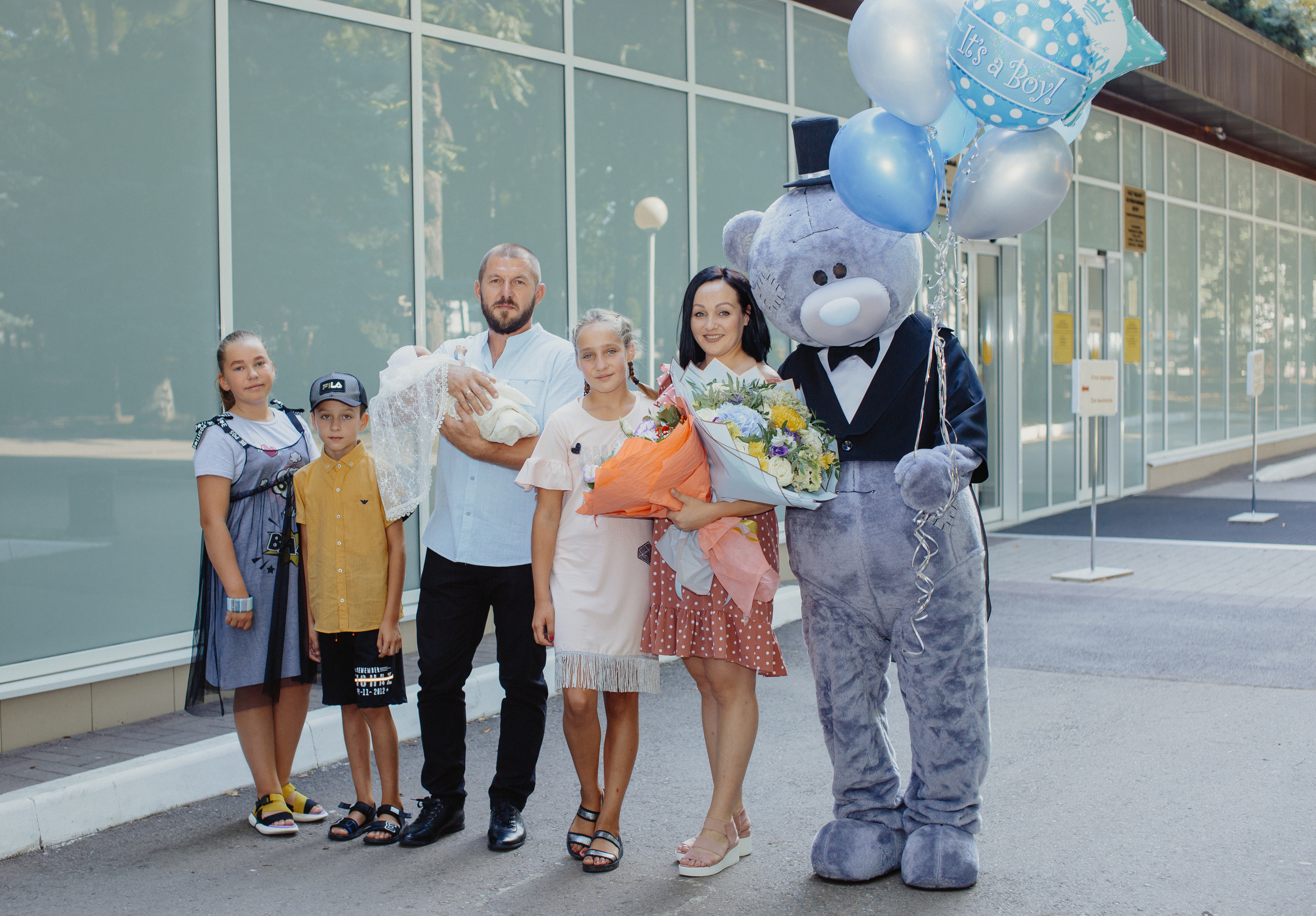 Выписка с роддома. Свадебный и семейный фотограф/видеограф в Краснодаре Наталья Осинская