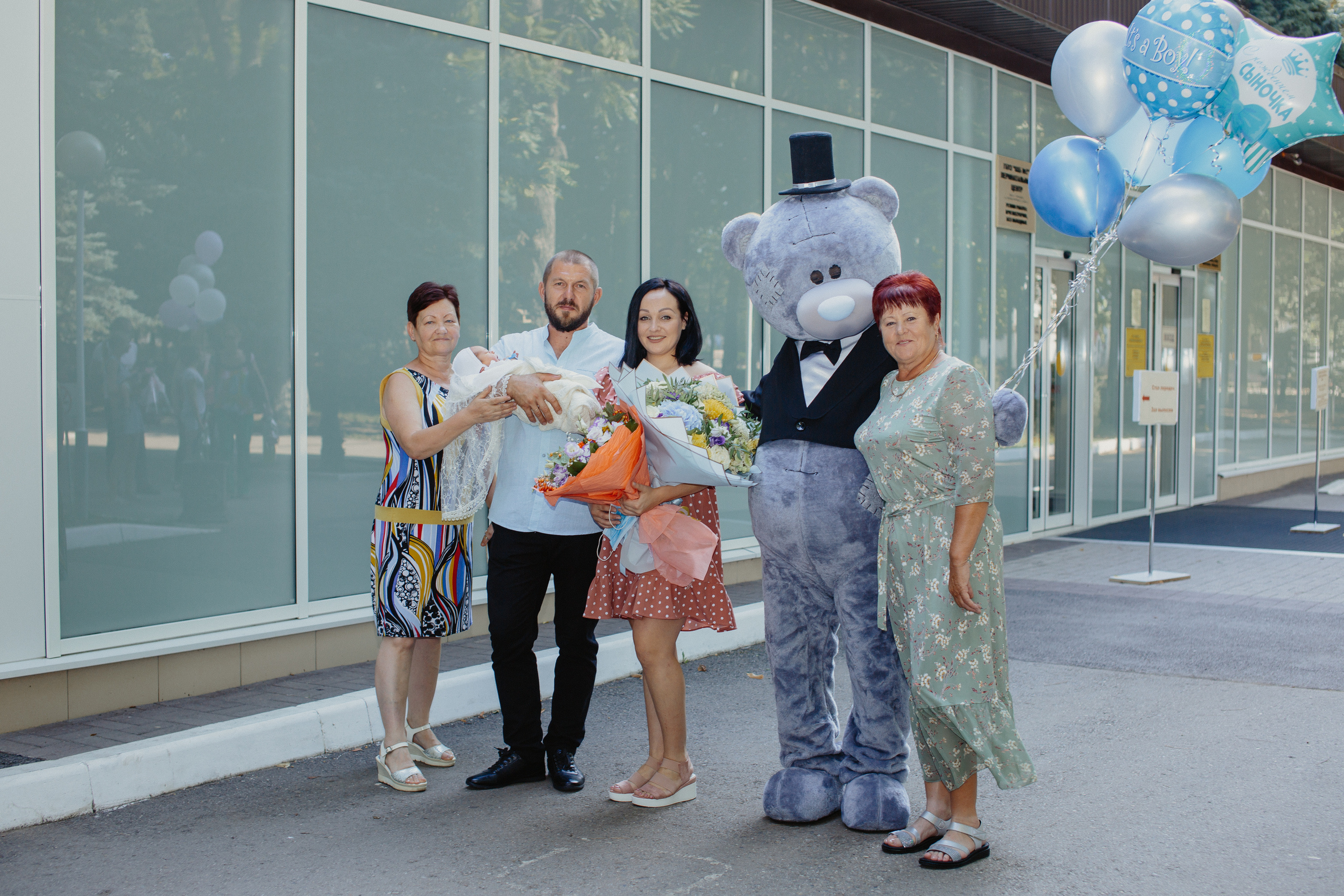 Выписка с роддома. Свадебный и семейный фотограф/видеограф в Краснодаре Наталья Осинская