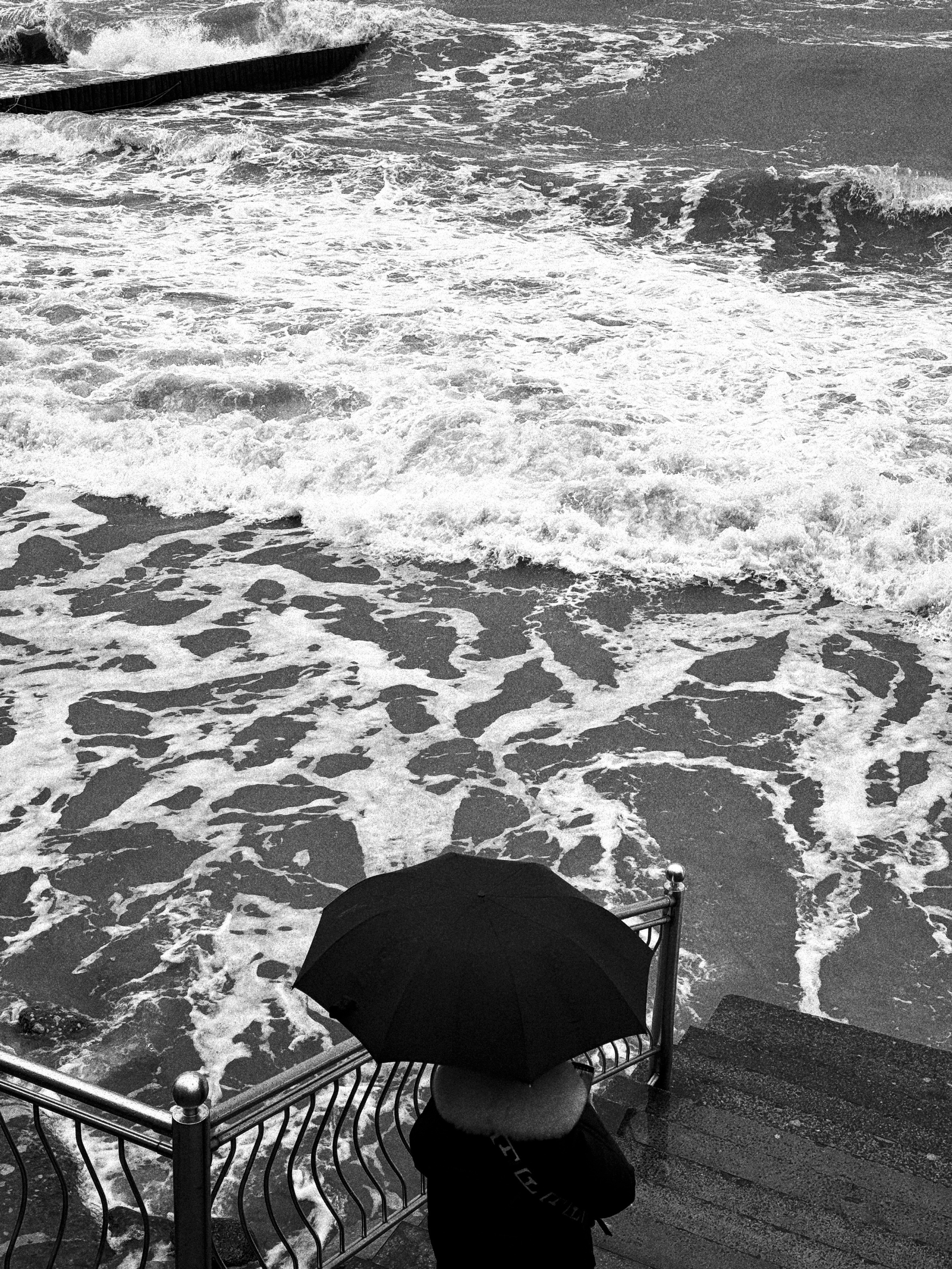 Современная концептуальная фотография о теле, уязвимости и идентичности. Визуальная практика на стиле честности, пост-иронии и искусства.Рекламная фотография, Концептуальная фотография, Современный художник, Психология, Коммерческий фотограф, Репортажный фотограф, Стрит фотография, Арт, Сюрреализм, Мобильная фотография, Снято на айфон, Дима Бурза