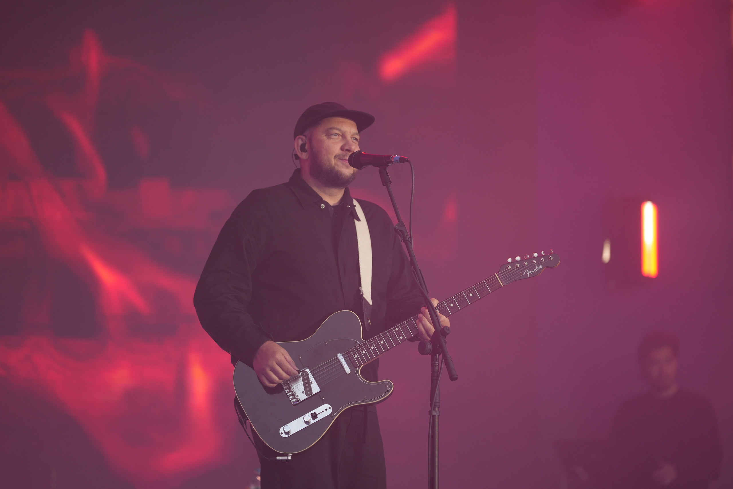 Сергей Бобунец и смысловые Галлюцинации