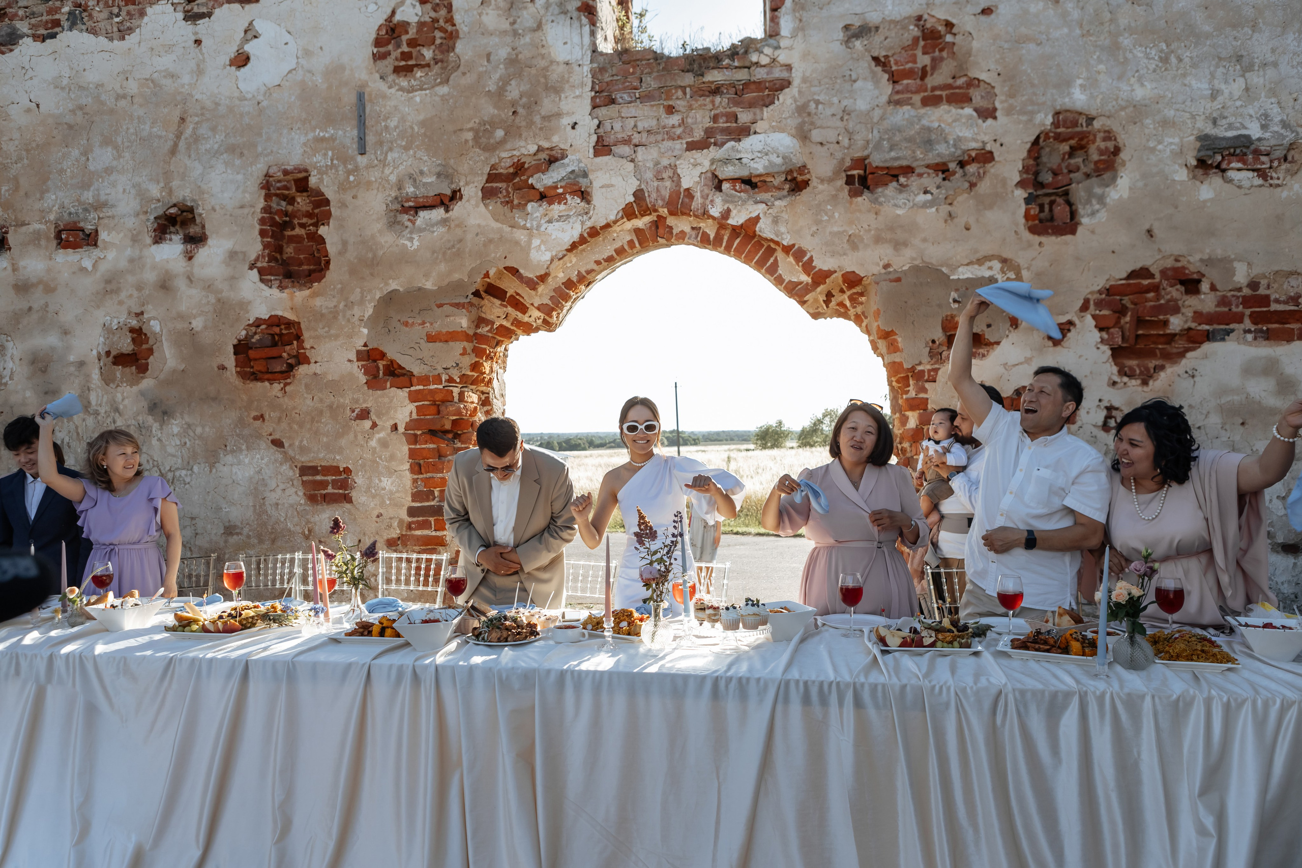 Свадьба в кирхе. Свадебный фотограф  Калининград | Москва|